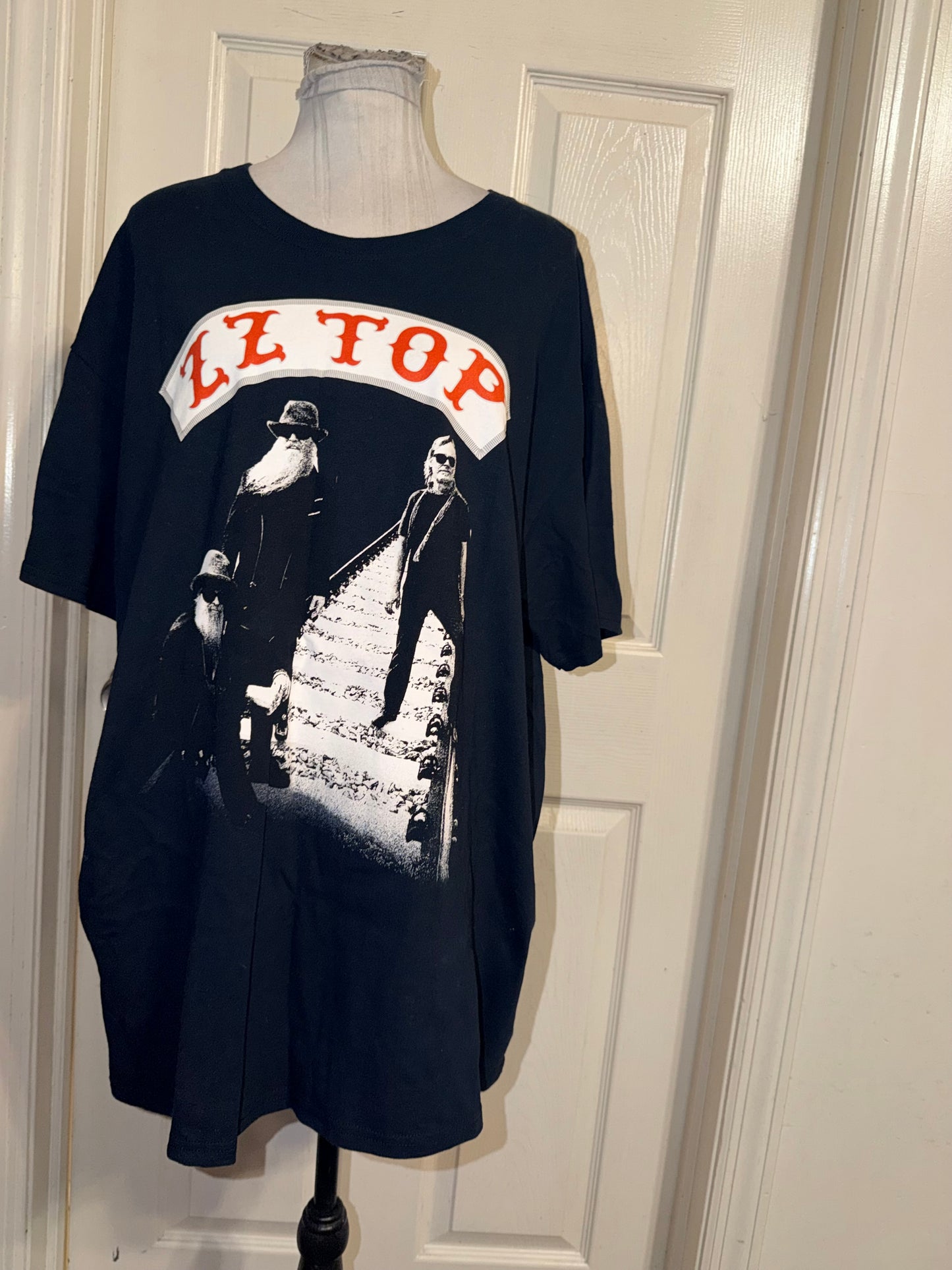 ZZ Top Double Sided Oversized Distressed Tee