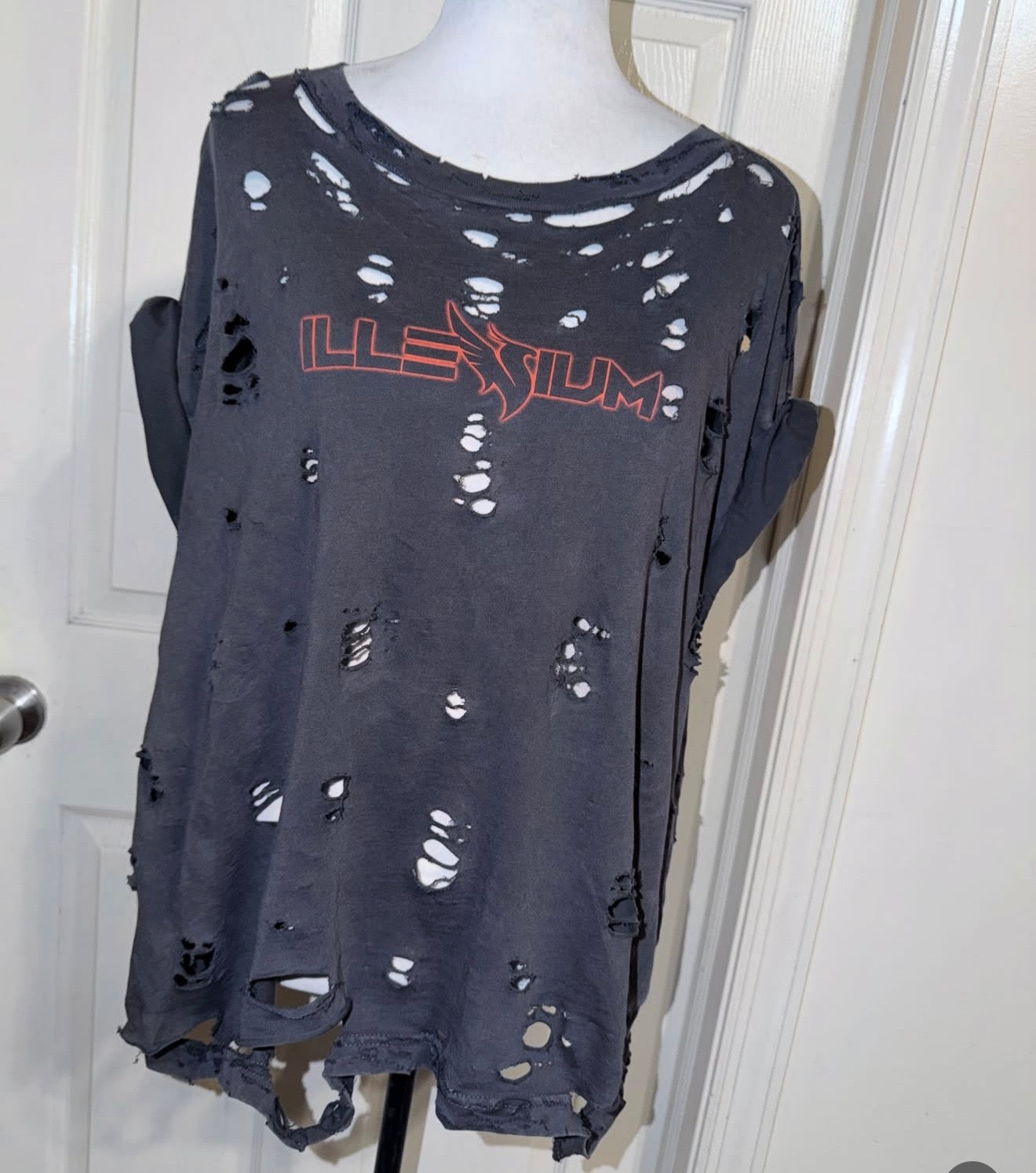 Illeium Double Sided Oversized Tee