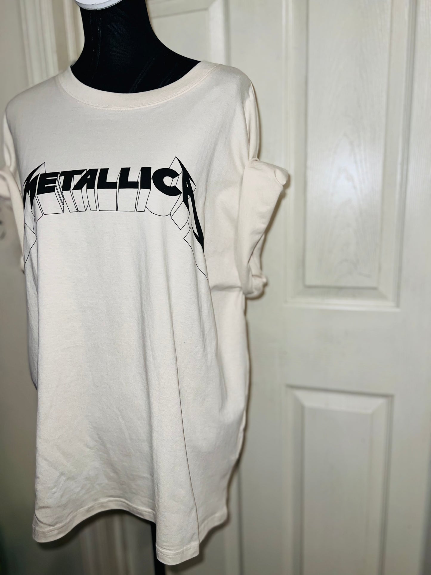 Metallica Distressed Tee