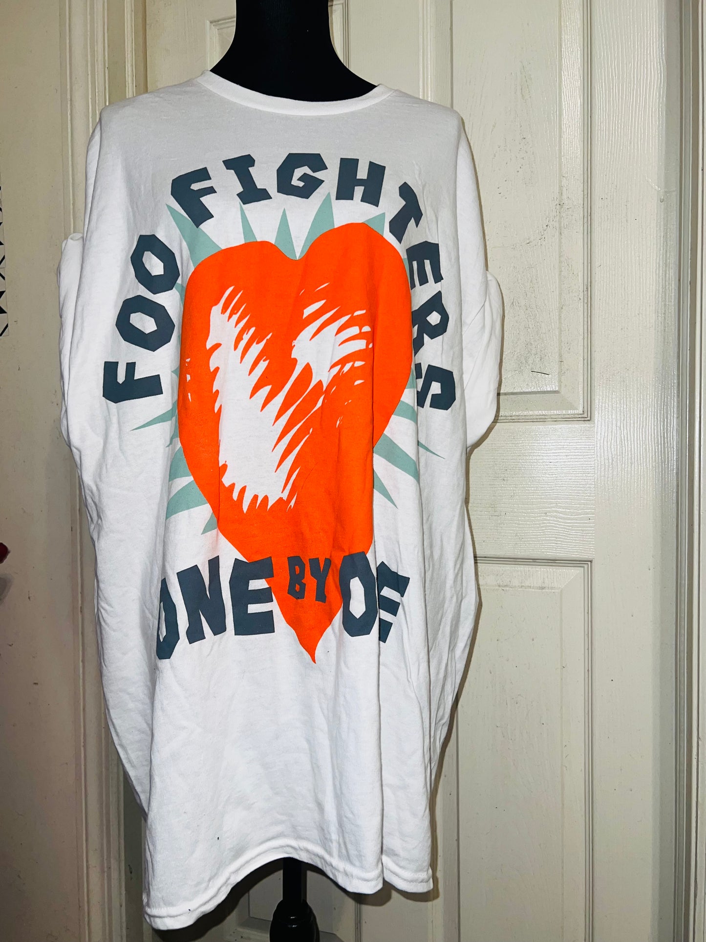 Foo Fighters Oversized Distressed Tee