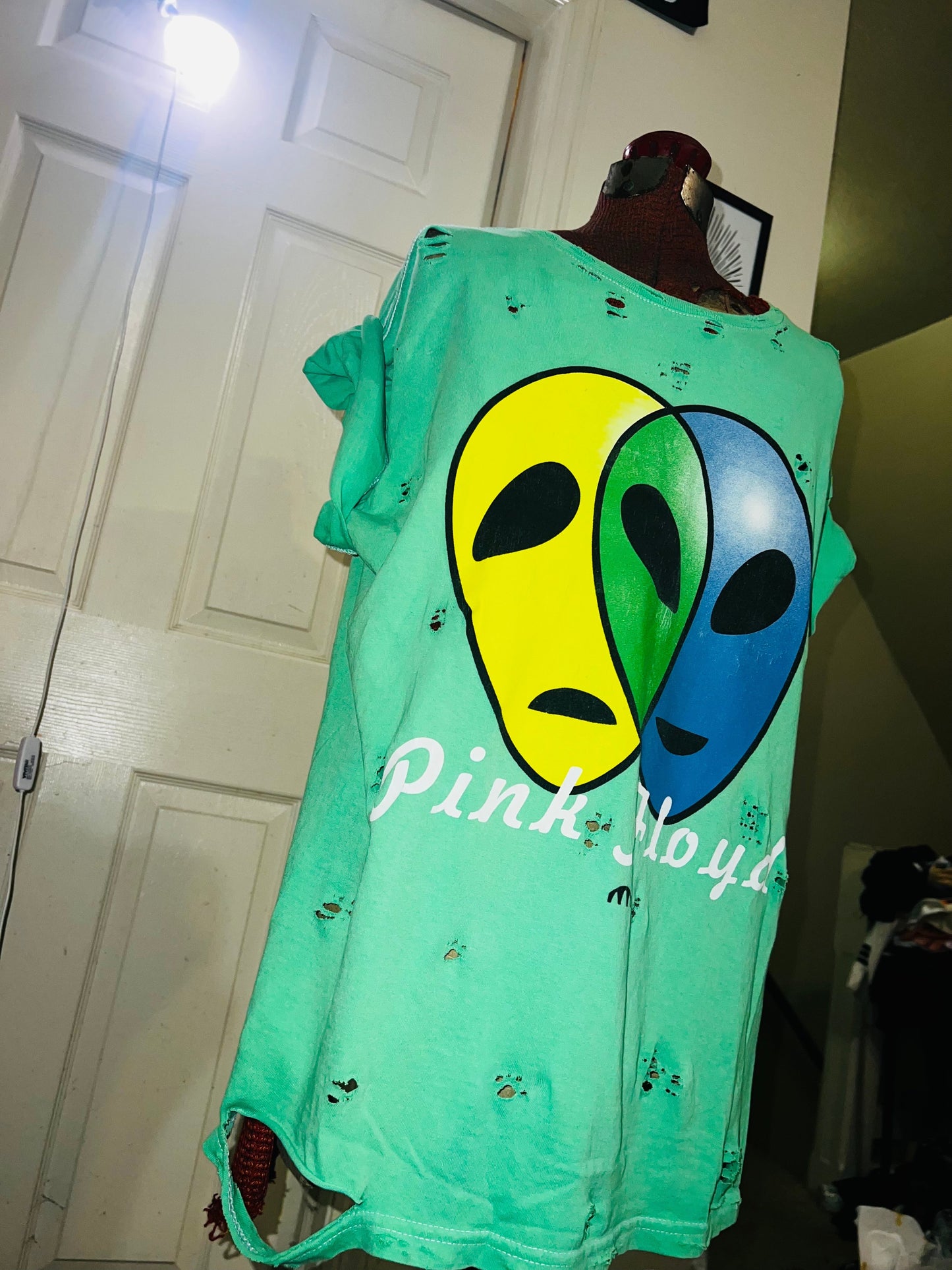 Pink Floyd Alien Oversized Tee