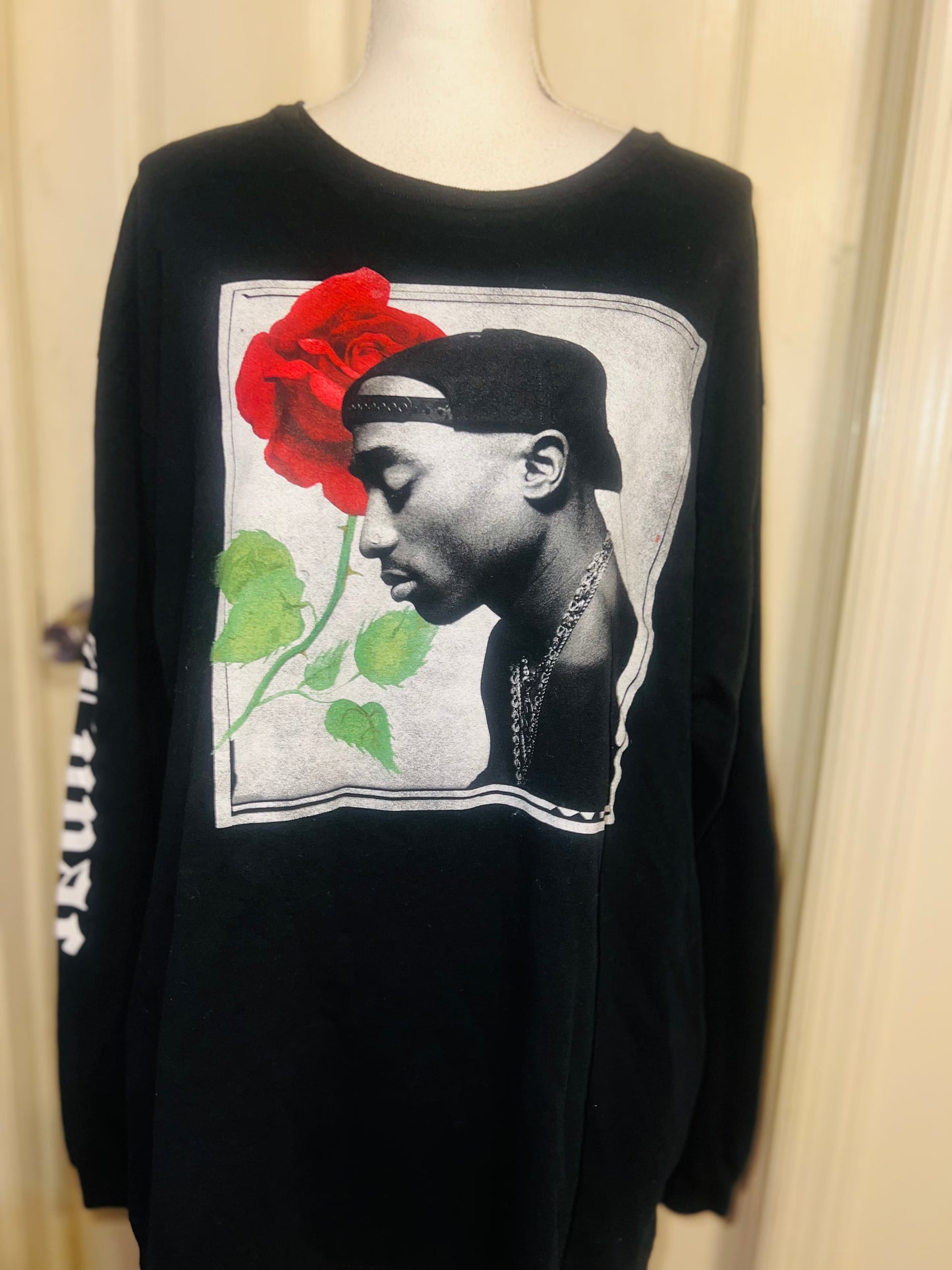 Tupac Oversized Distressed Long Sleeve Tee