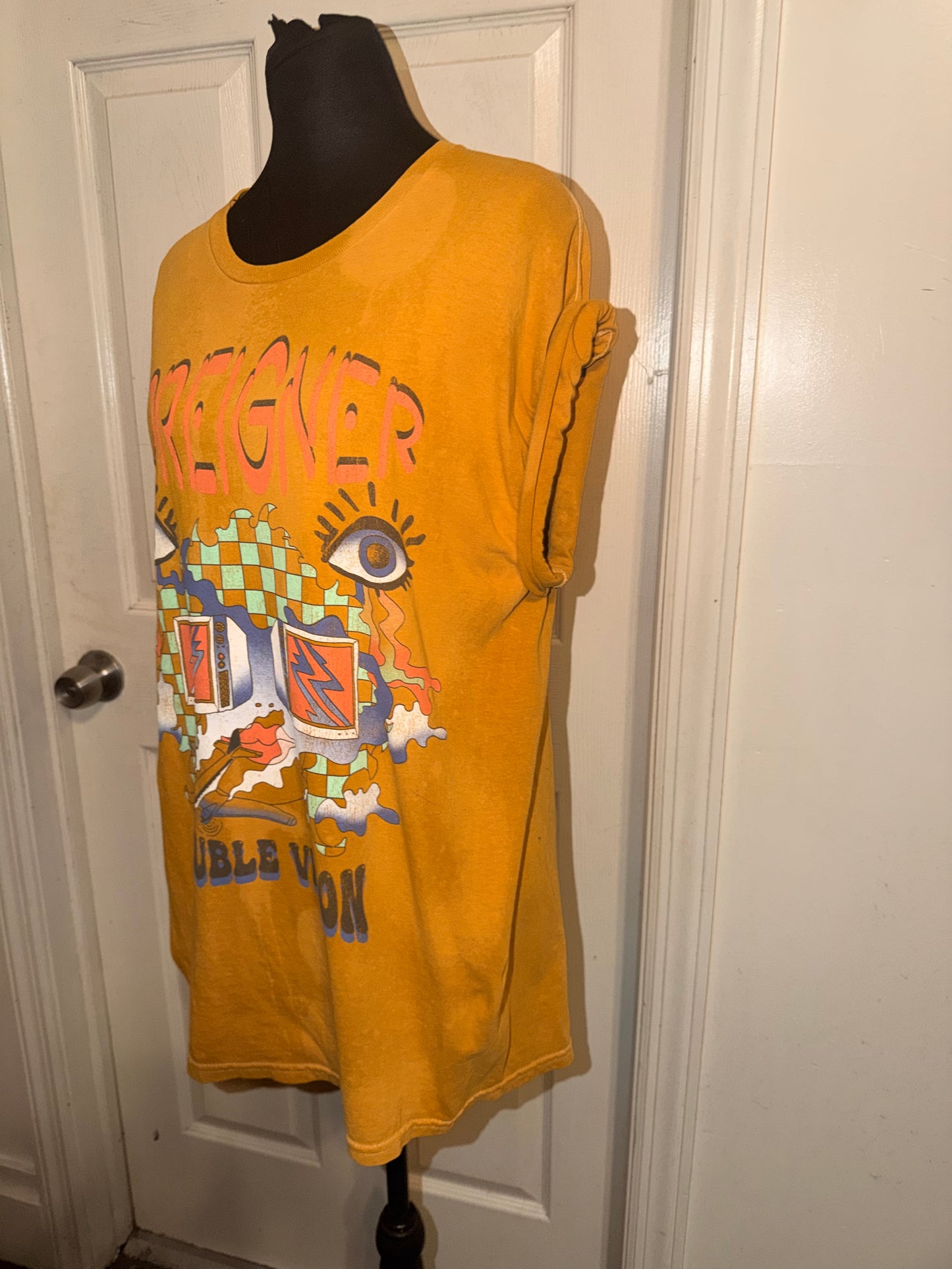 Foreigner Sun-bleached Oversized Tee