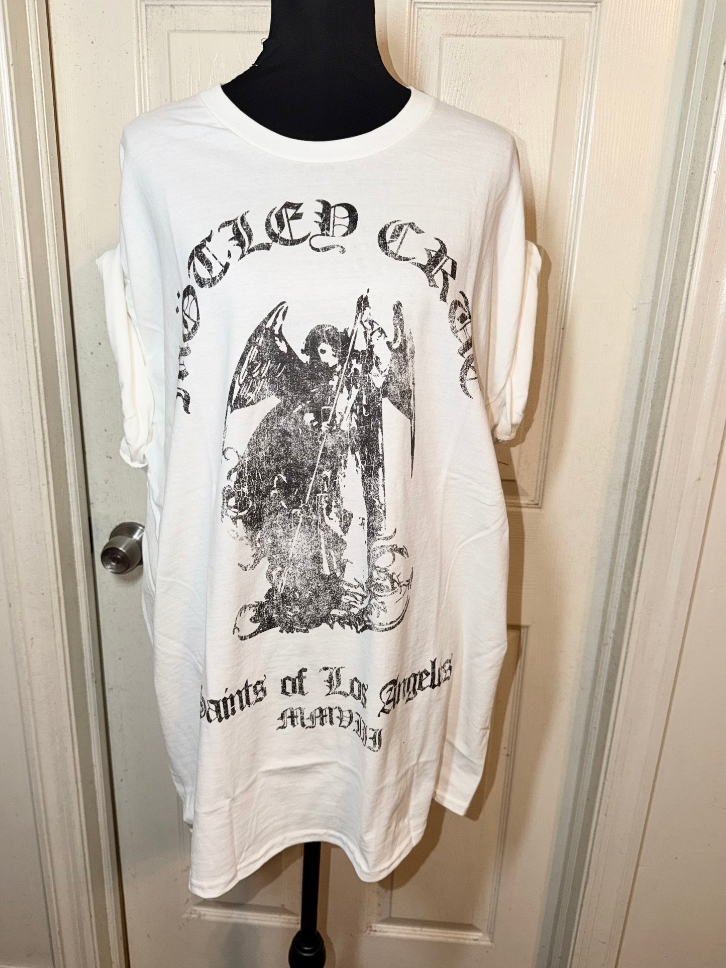 Motley Crue Oversized Distressed Tee