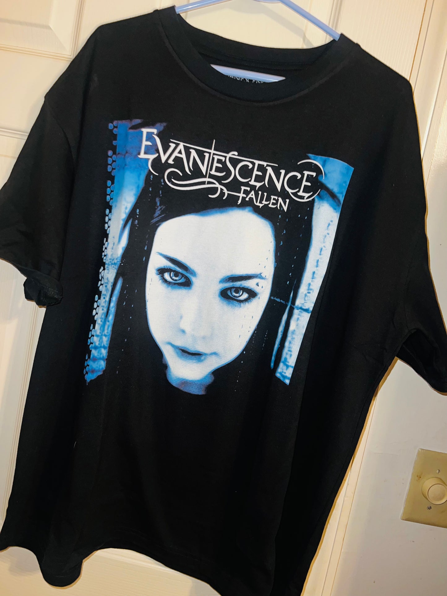 Evanescence Fallen Oversized Distressed Tee