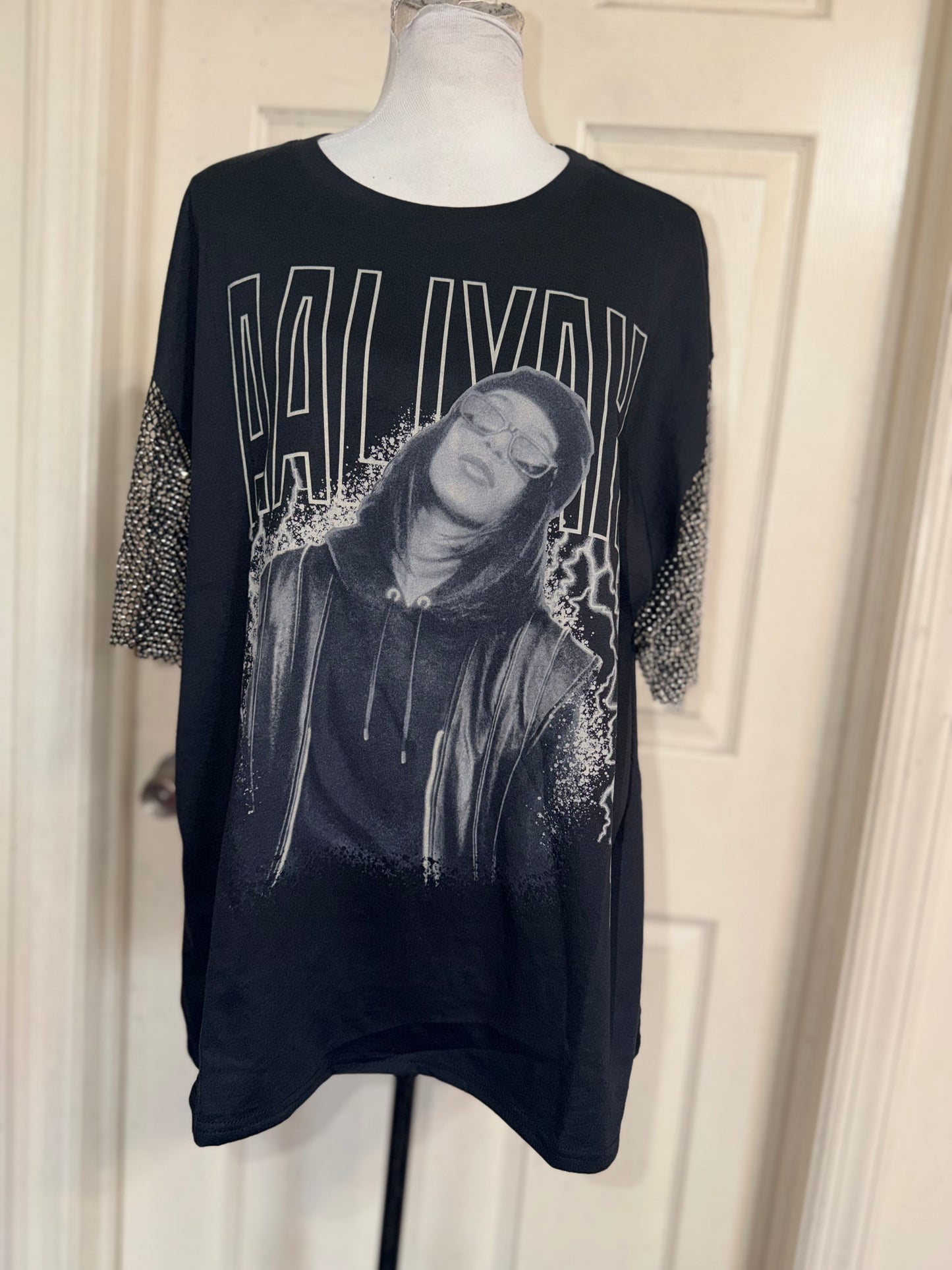 Aaliyah Embellished Sleeve Oversized Distressed Tee