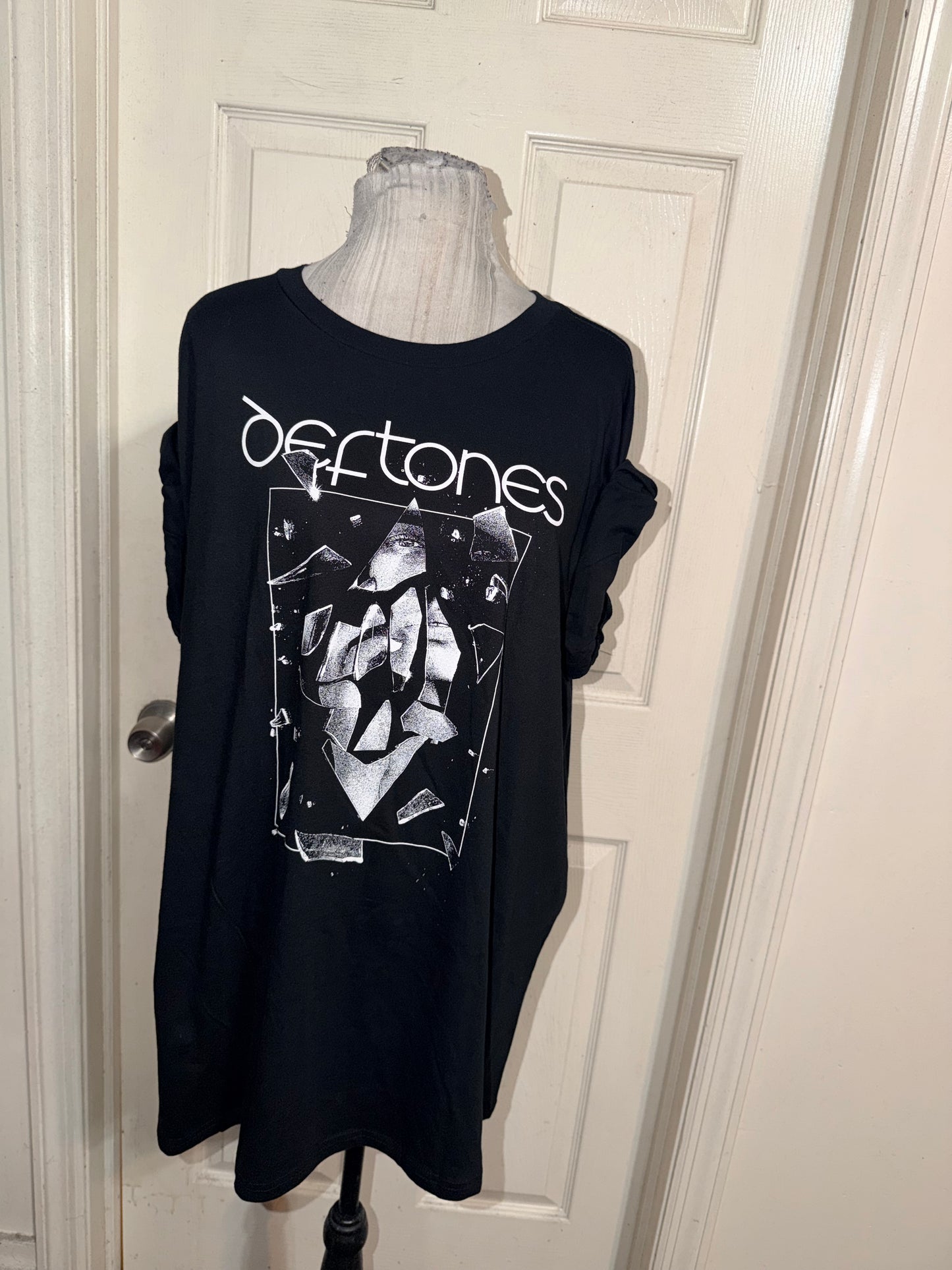 Deftones Oversized Distressed Tee