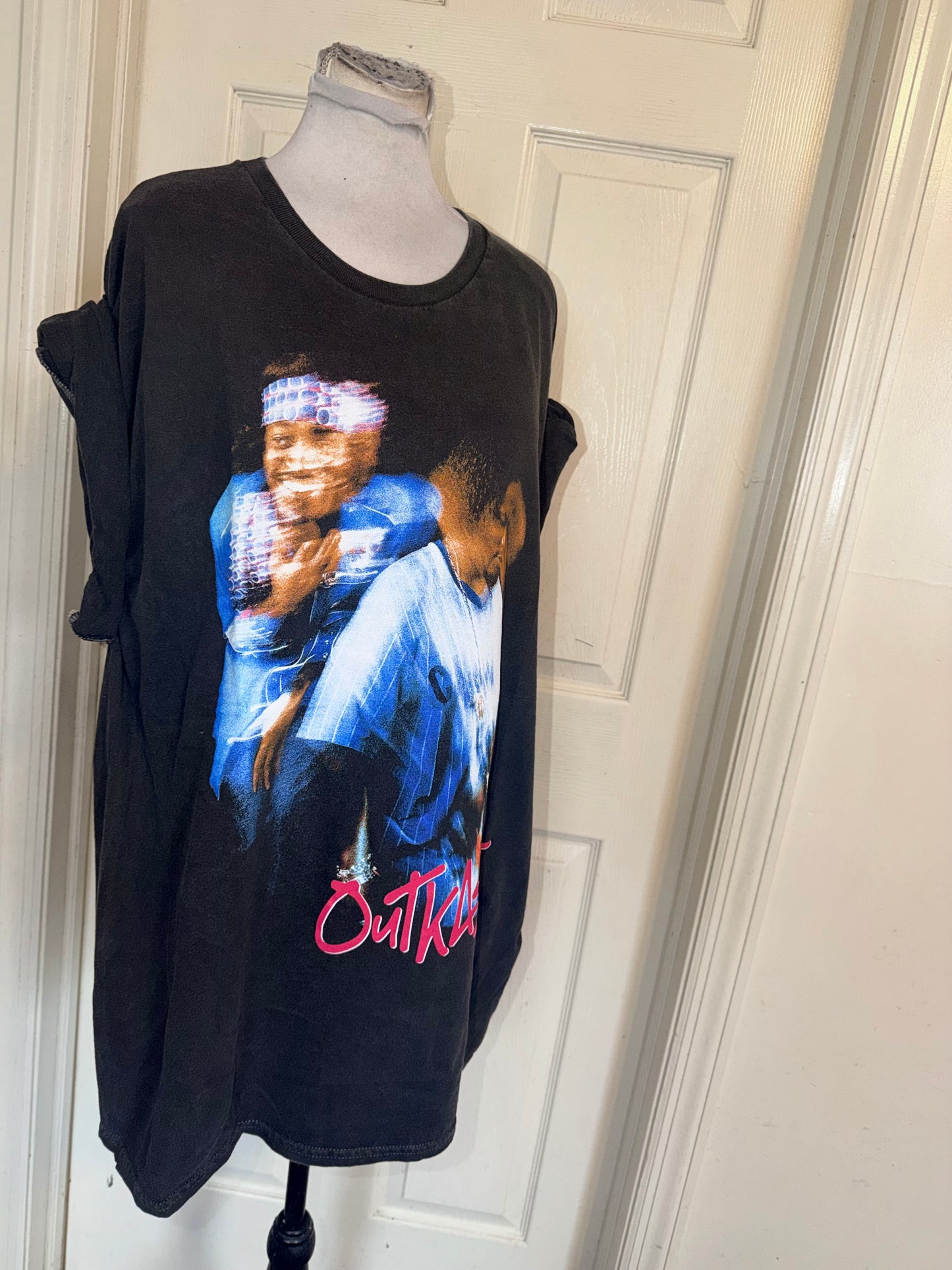 Outkast Oversized Tee