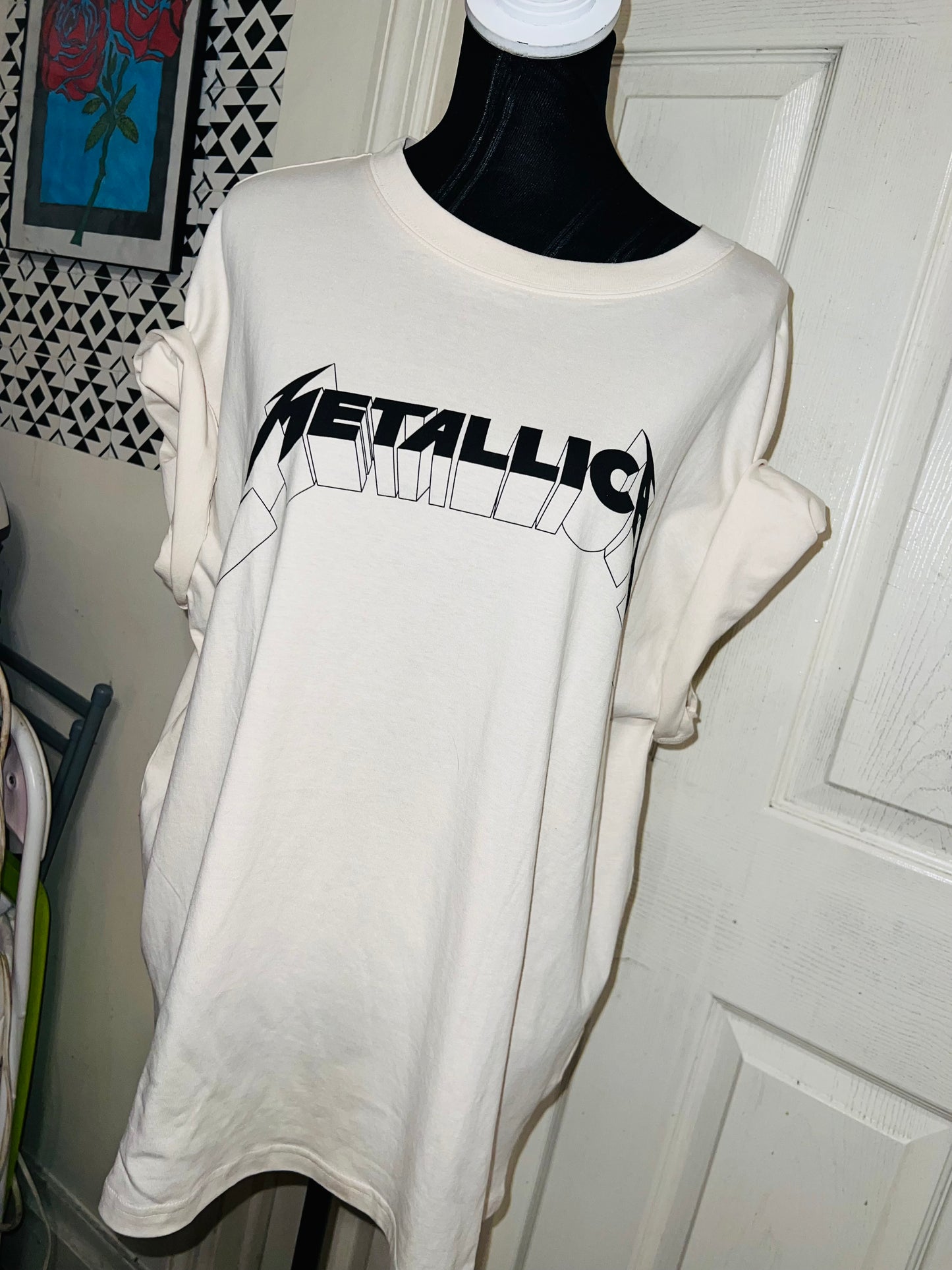 Metallica Distressed Tee