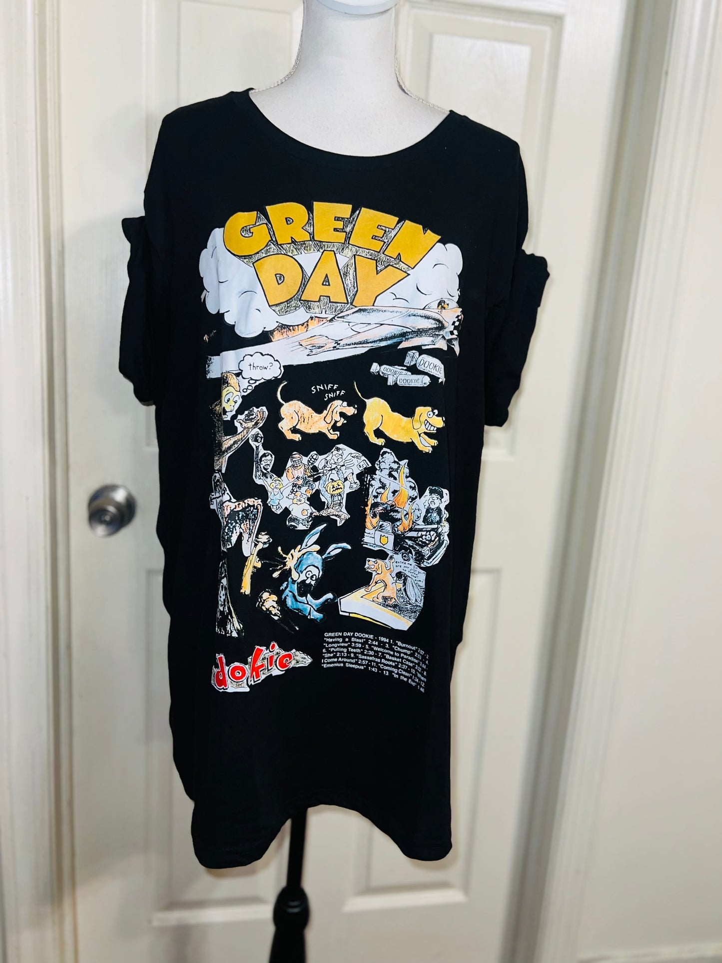 Green Day Oversized Distressed Tee
