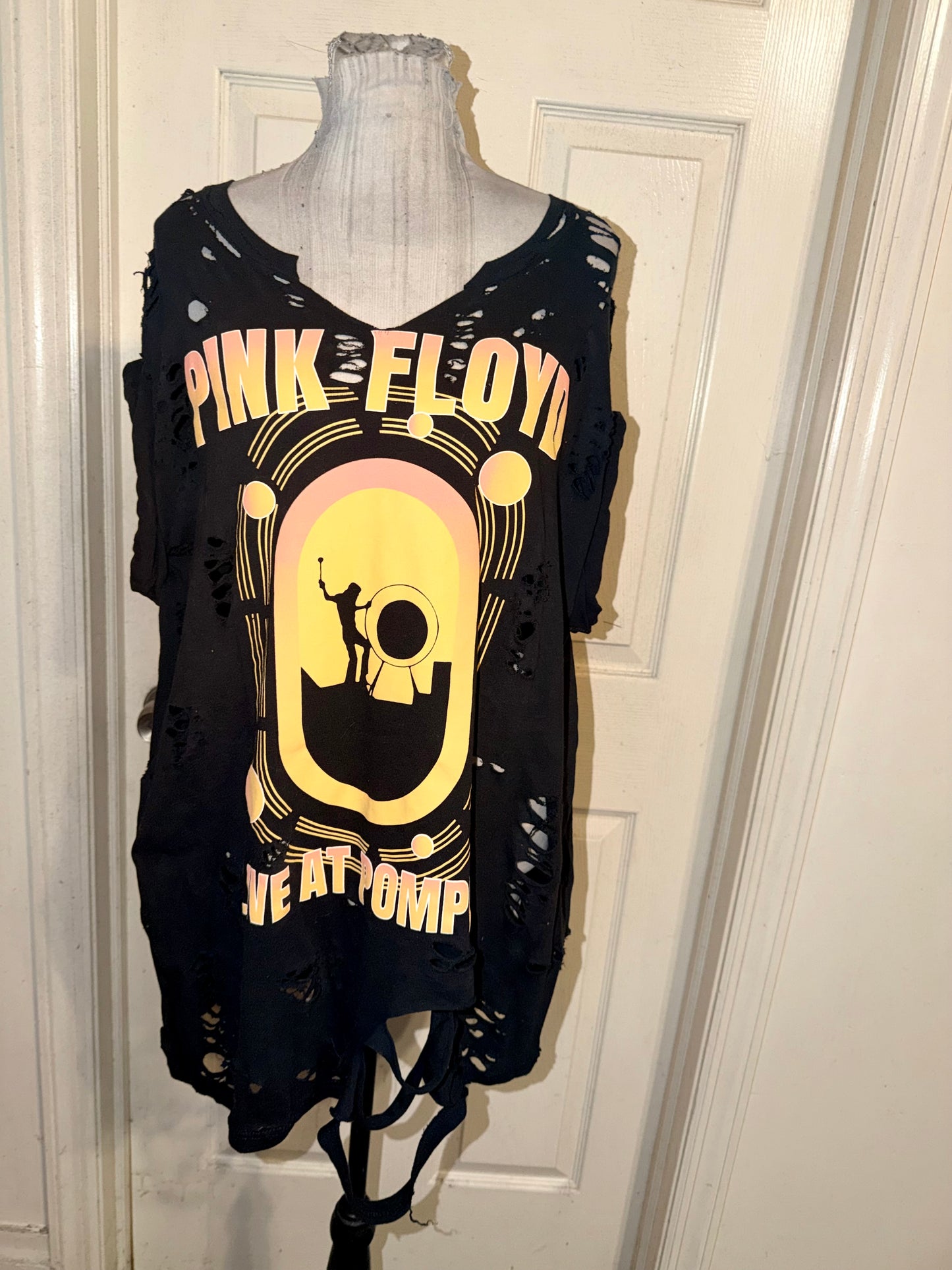 Pink Floyd Oversized Distressed Tee (as is)