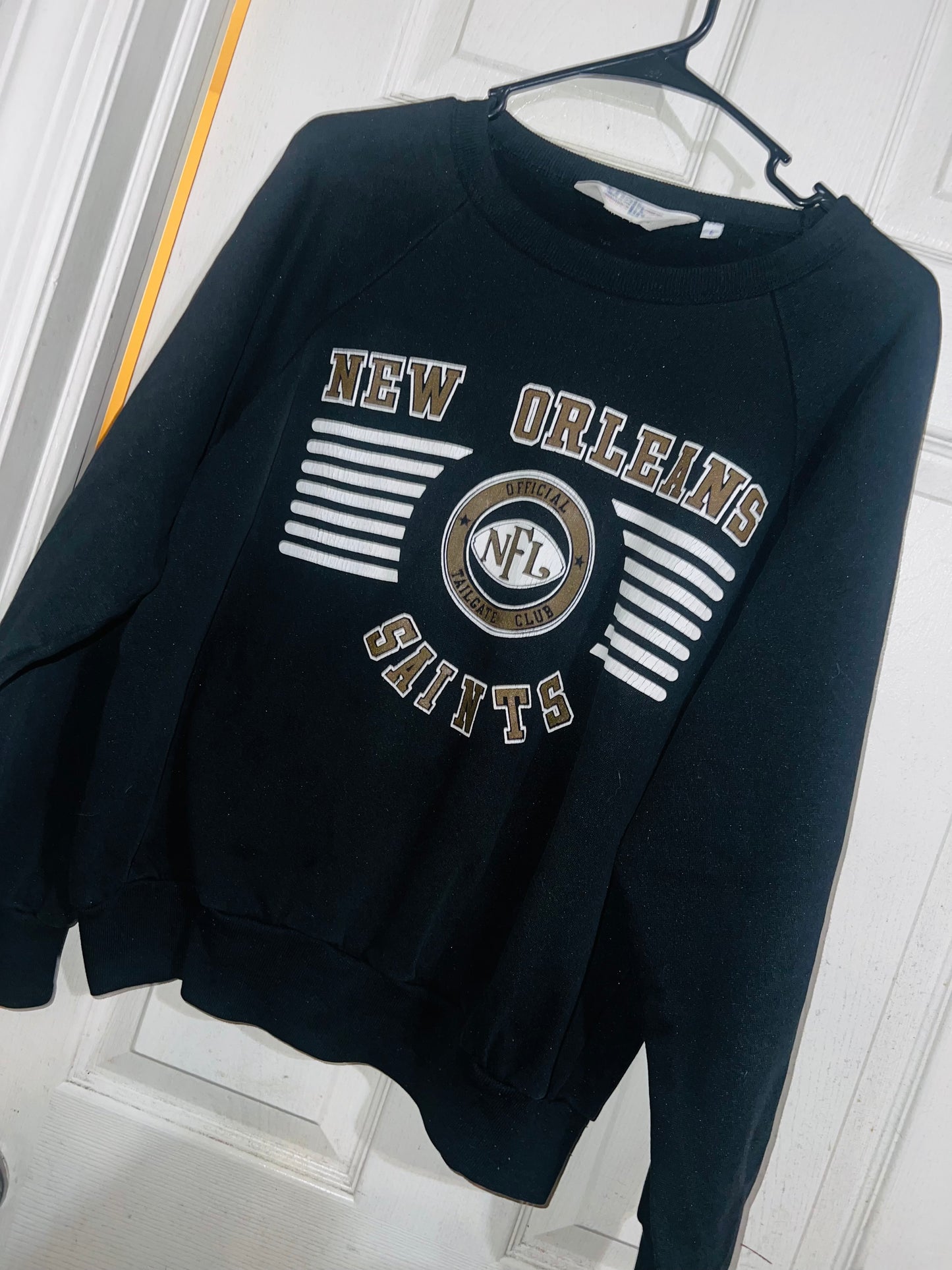 New Orleans Saints Vintage ChalkLine Sweatshirt