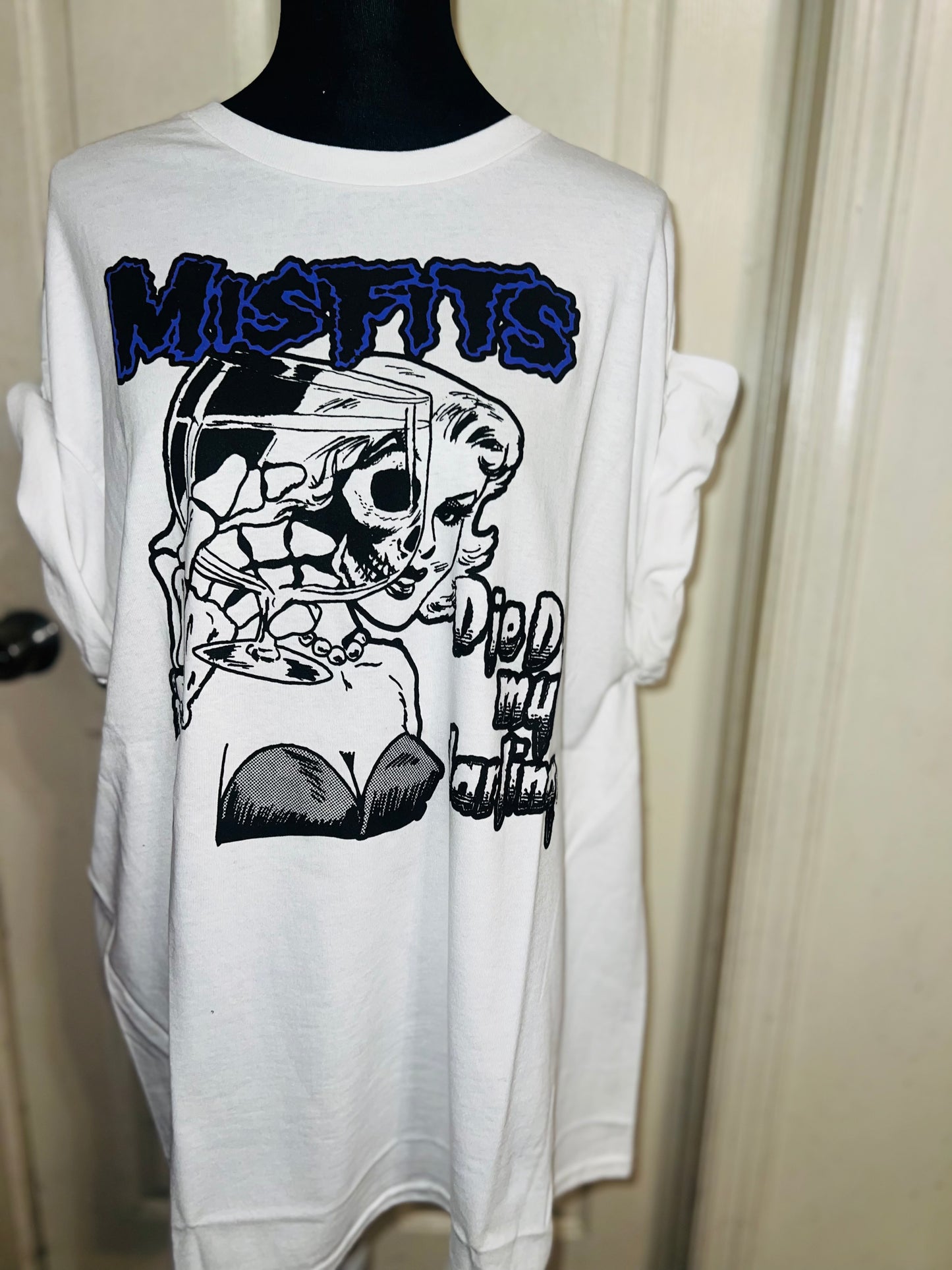 Misfits Oversized Distressed Tee