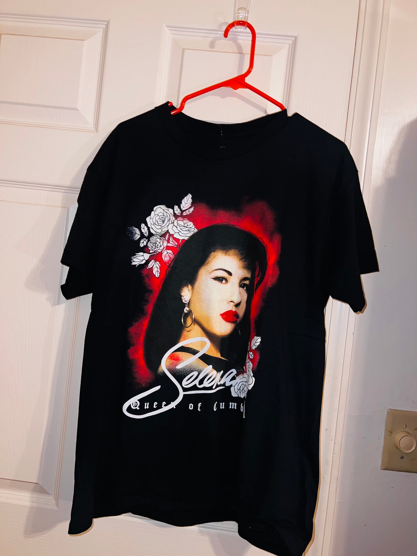 Selena Oversized Distressed Tee