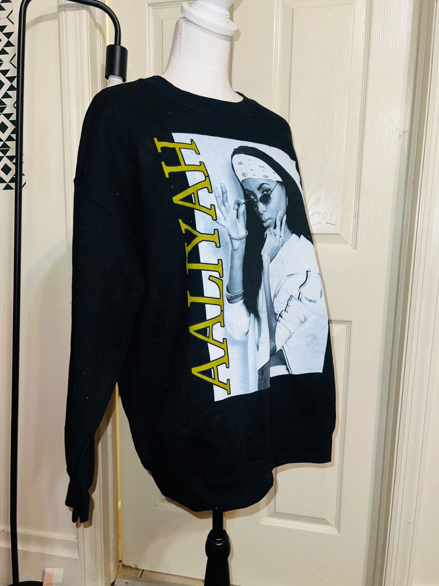 Aaliyah Oversized Distressed Sweatshirt