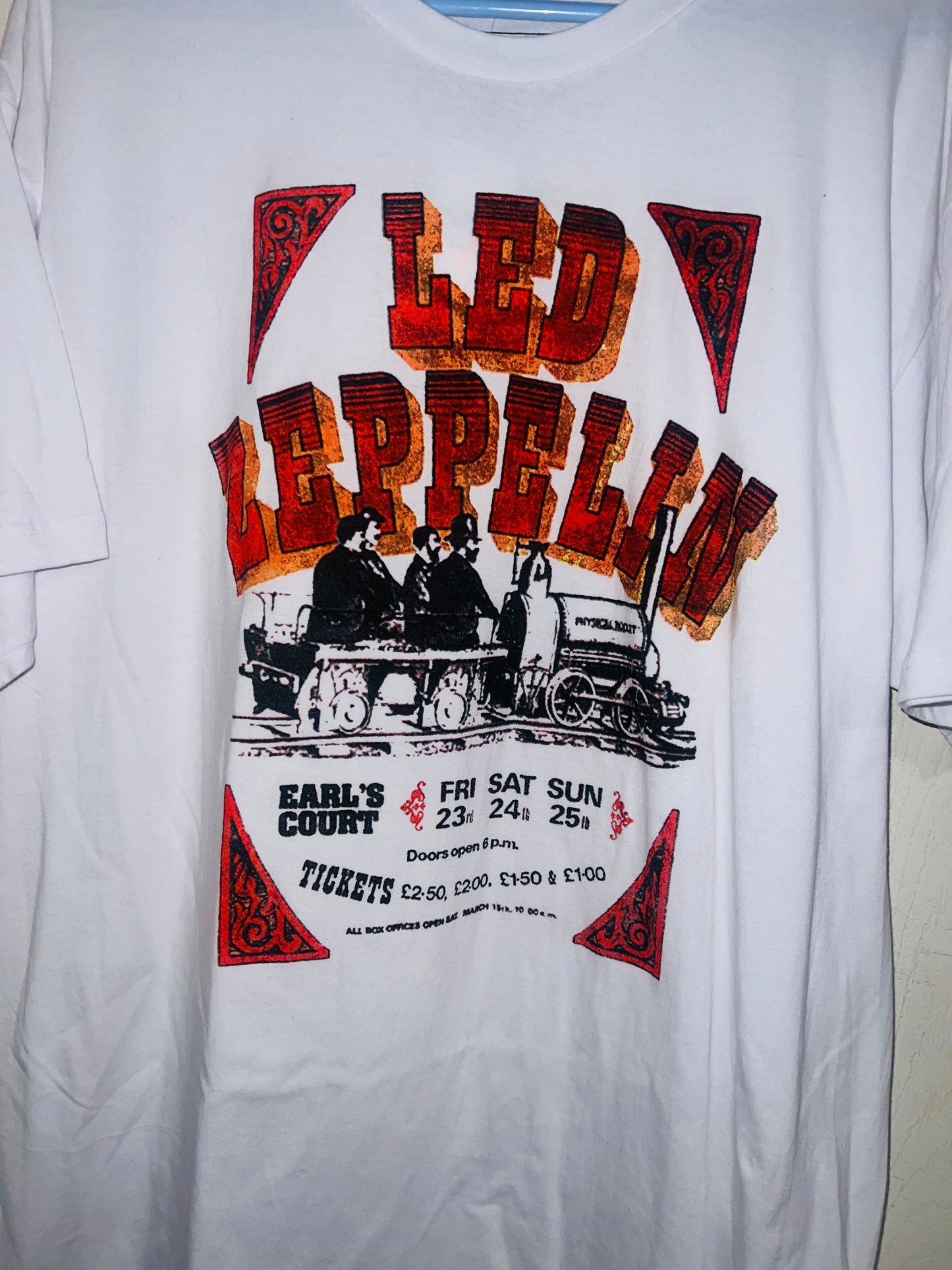 Led Zeppelin Oversized Distressed Tee