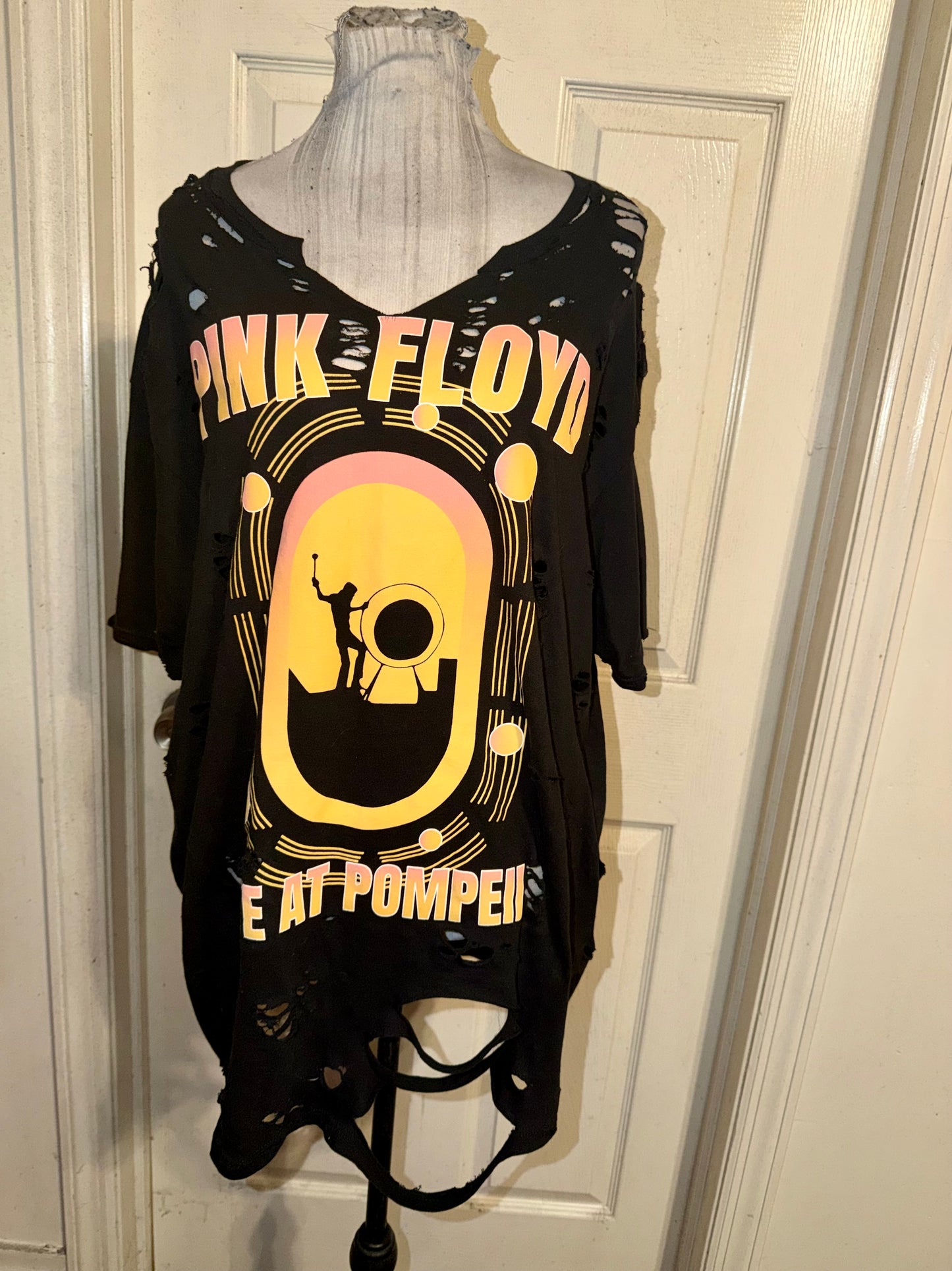 Pink Floyd Oversized Distressed Tee (as is)