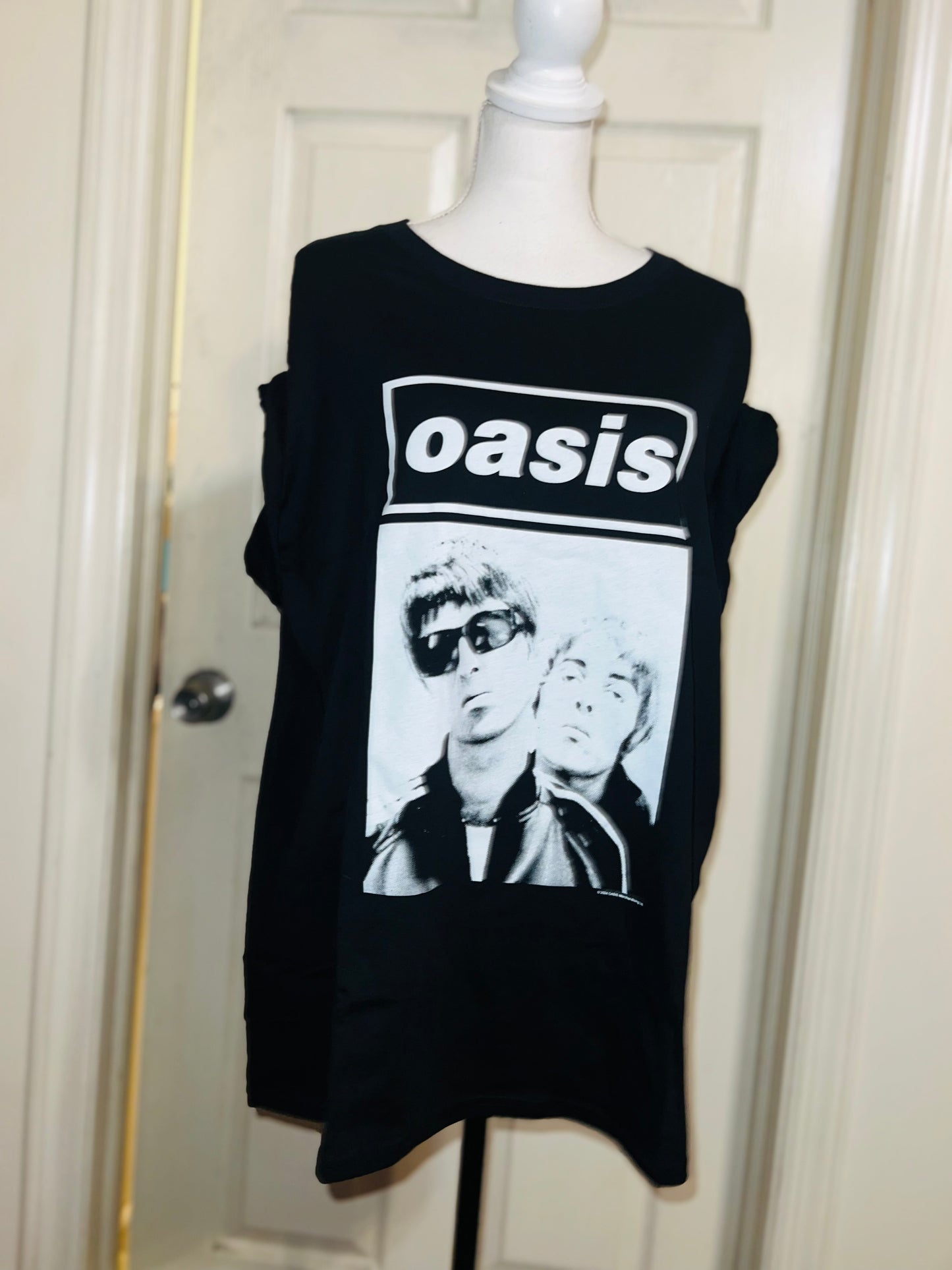 Oasis Oversized Distressed Tee