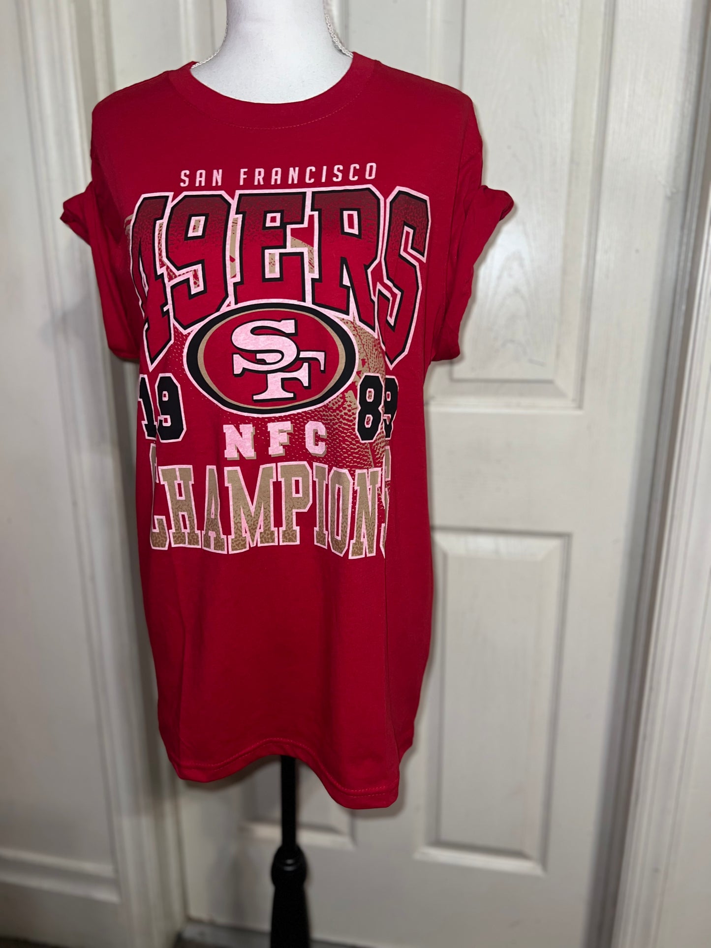 San Francisco 49ers Oversized Distressed Tee