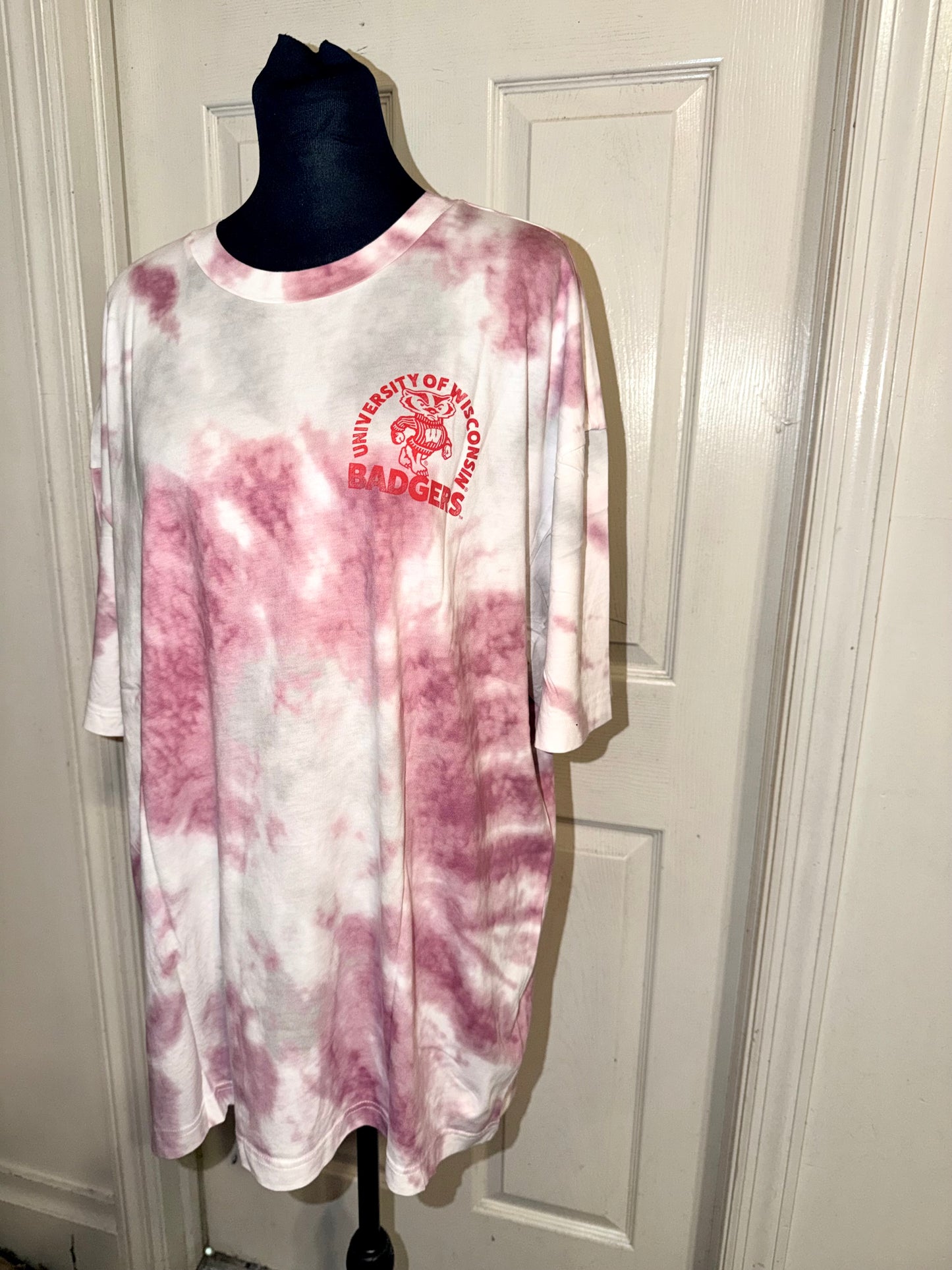 Wisconsin Badgers Oversized Double Sided Tee