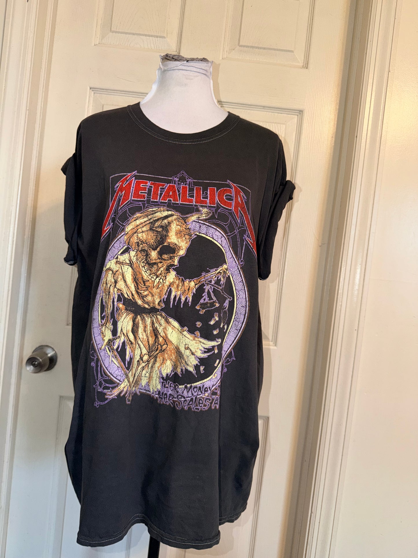 Metallica Oversized Distressed Tee