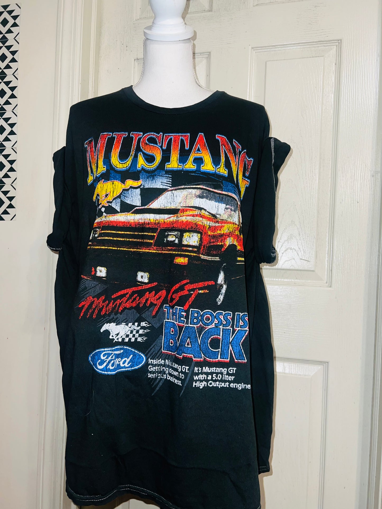 Ford Mustang Oversized Distressed Tee