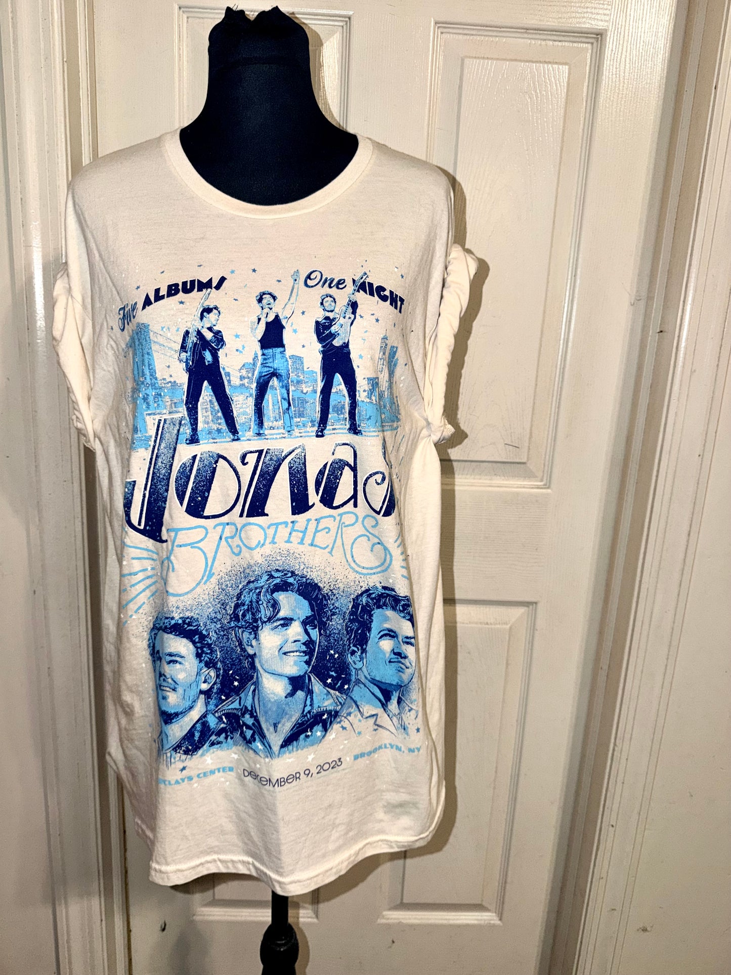 Jonas Brothers Oversized Tee