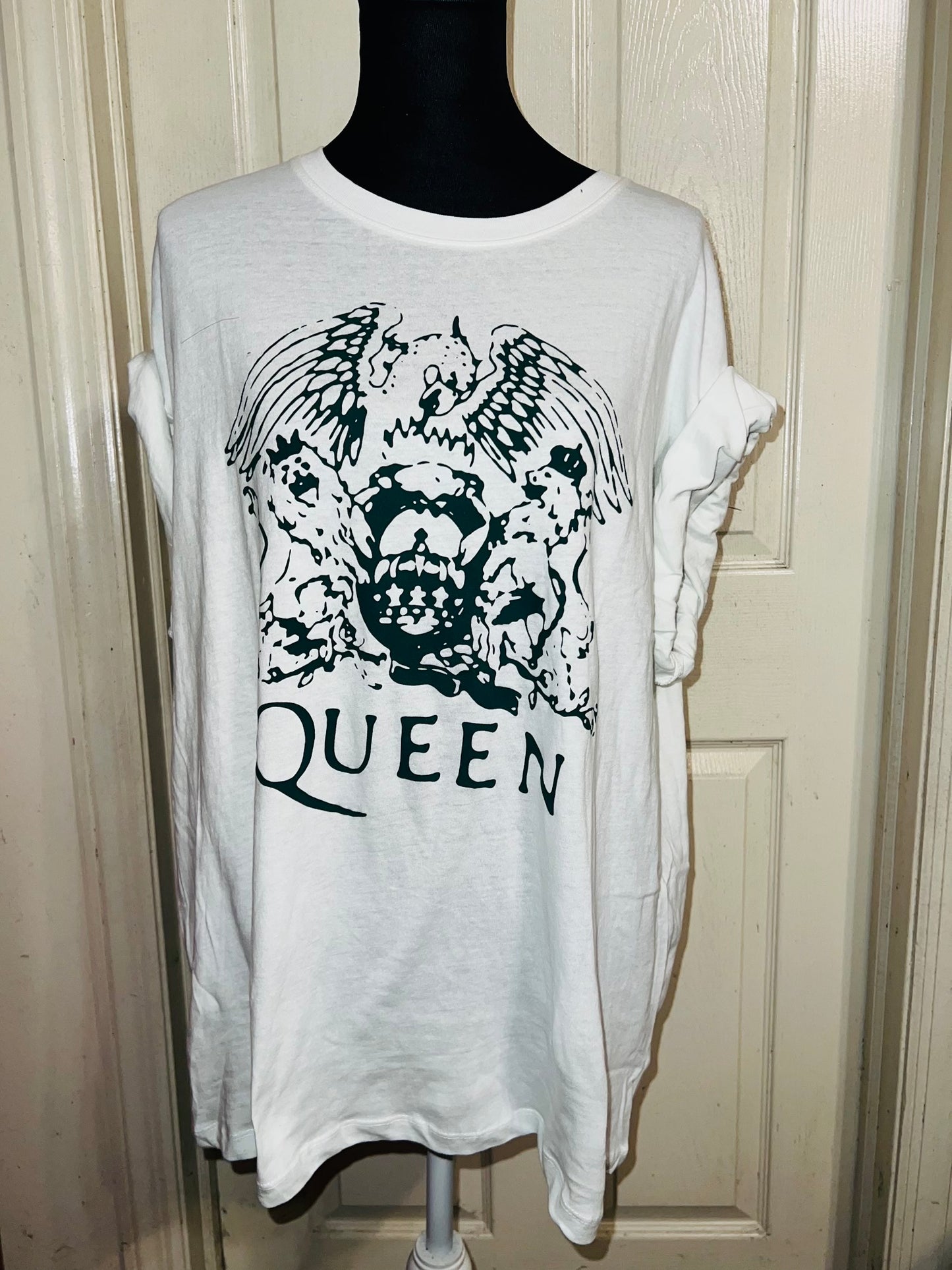 Queen Oversized Distressed Tee