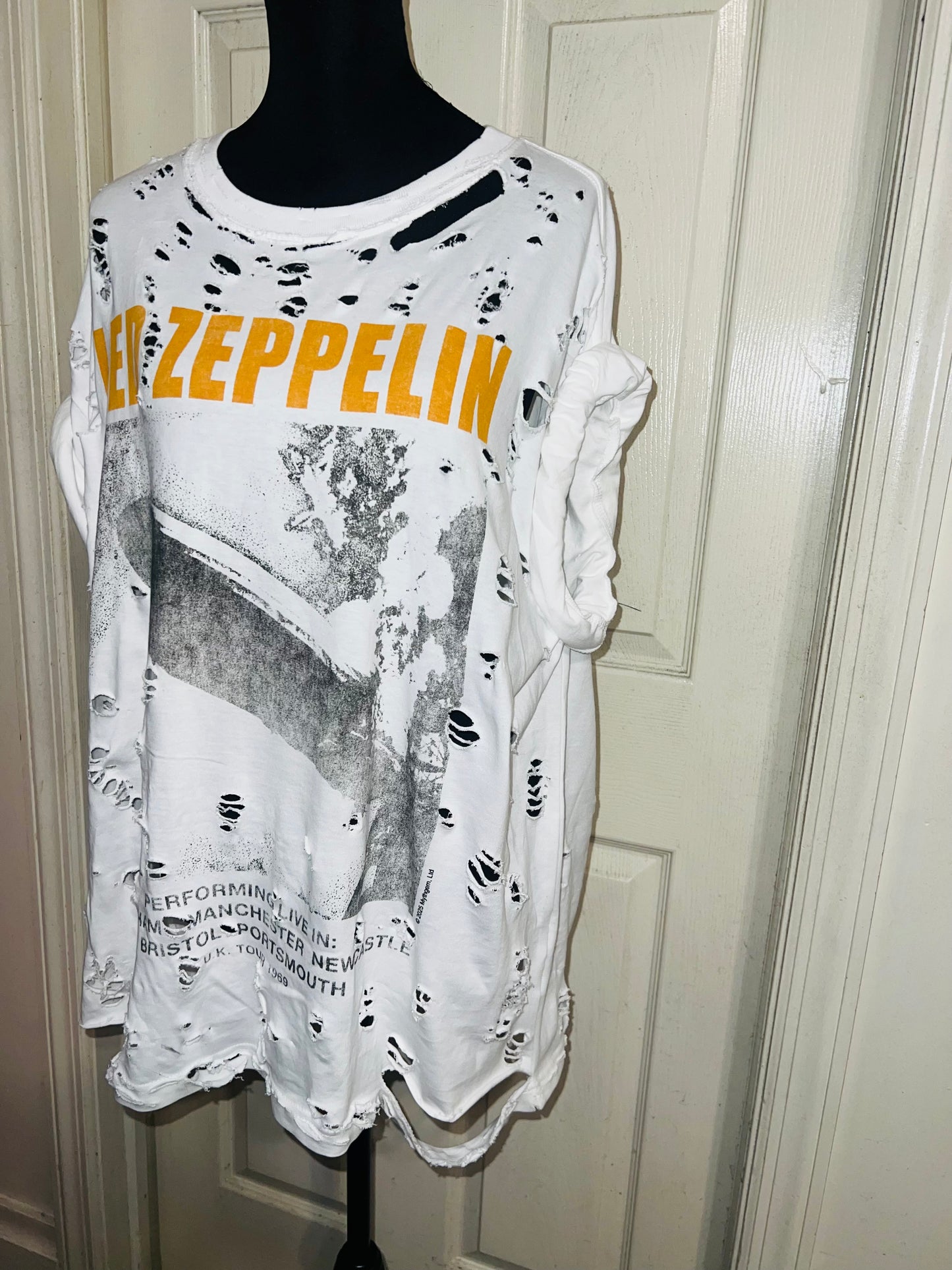 Led Zeppelin Oversized Distressed Tee