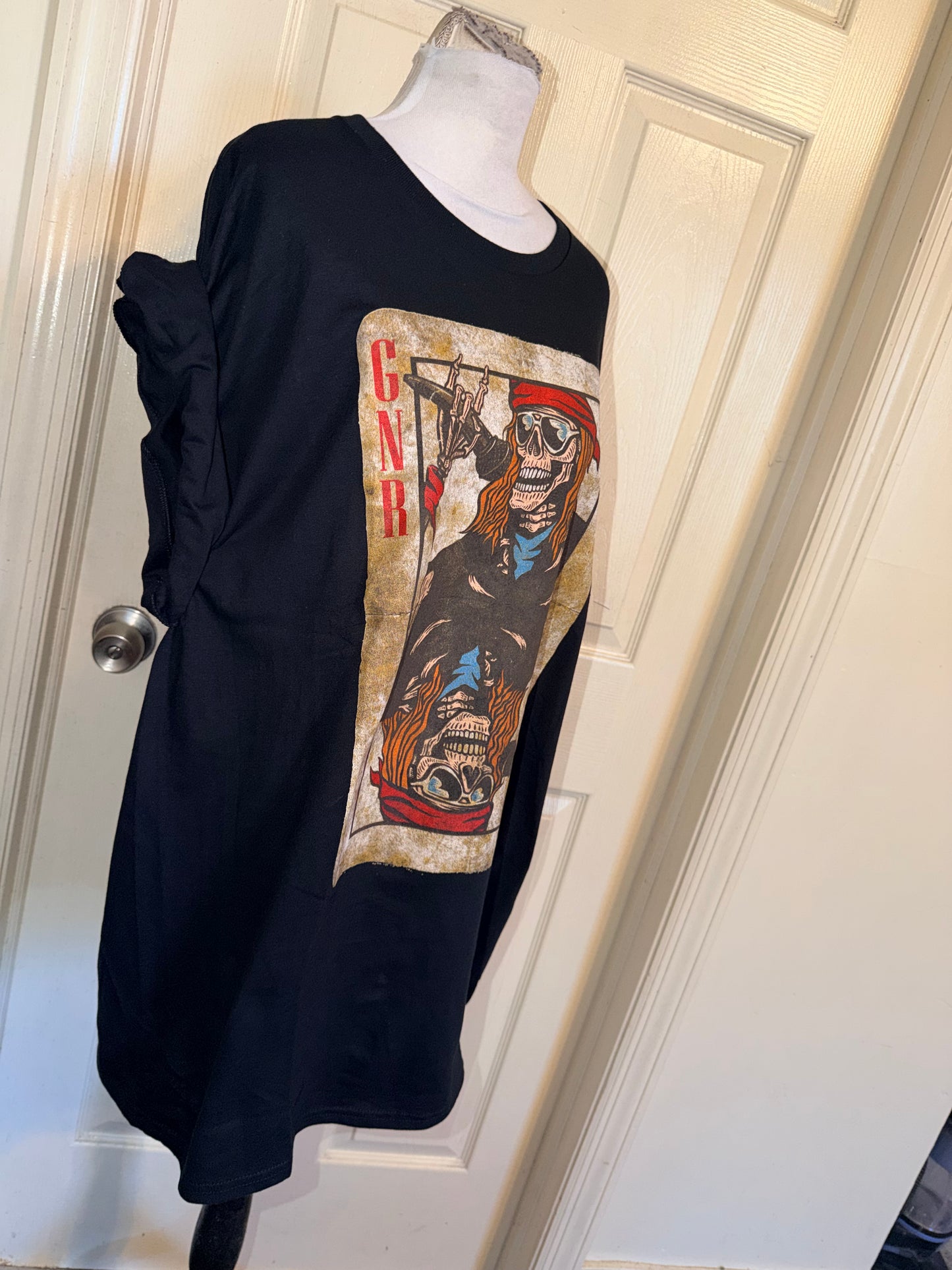 Guns N’ Roses Oversized Distressed Tee