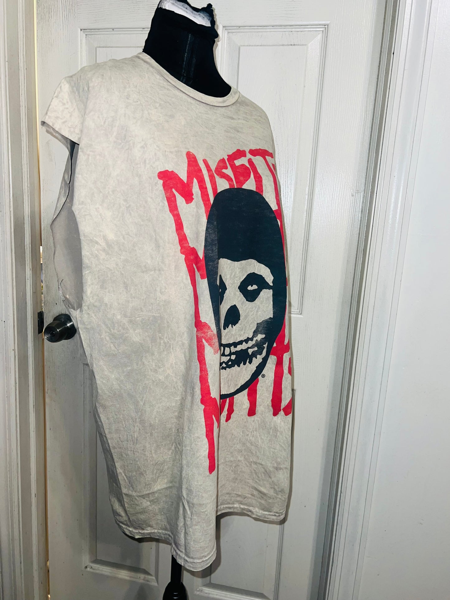 Misfits Oversized Distressed Muscle Tank