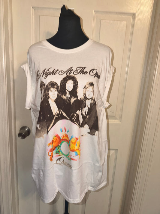 Queen Oversized Distressed Tee