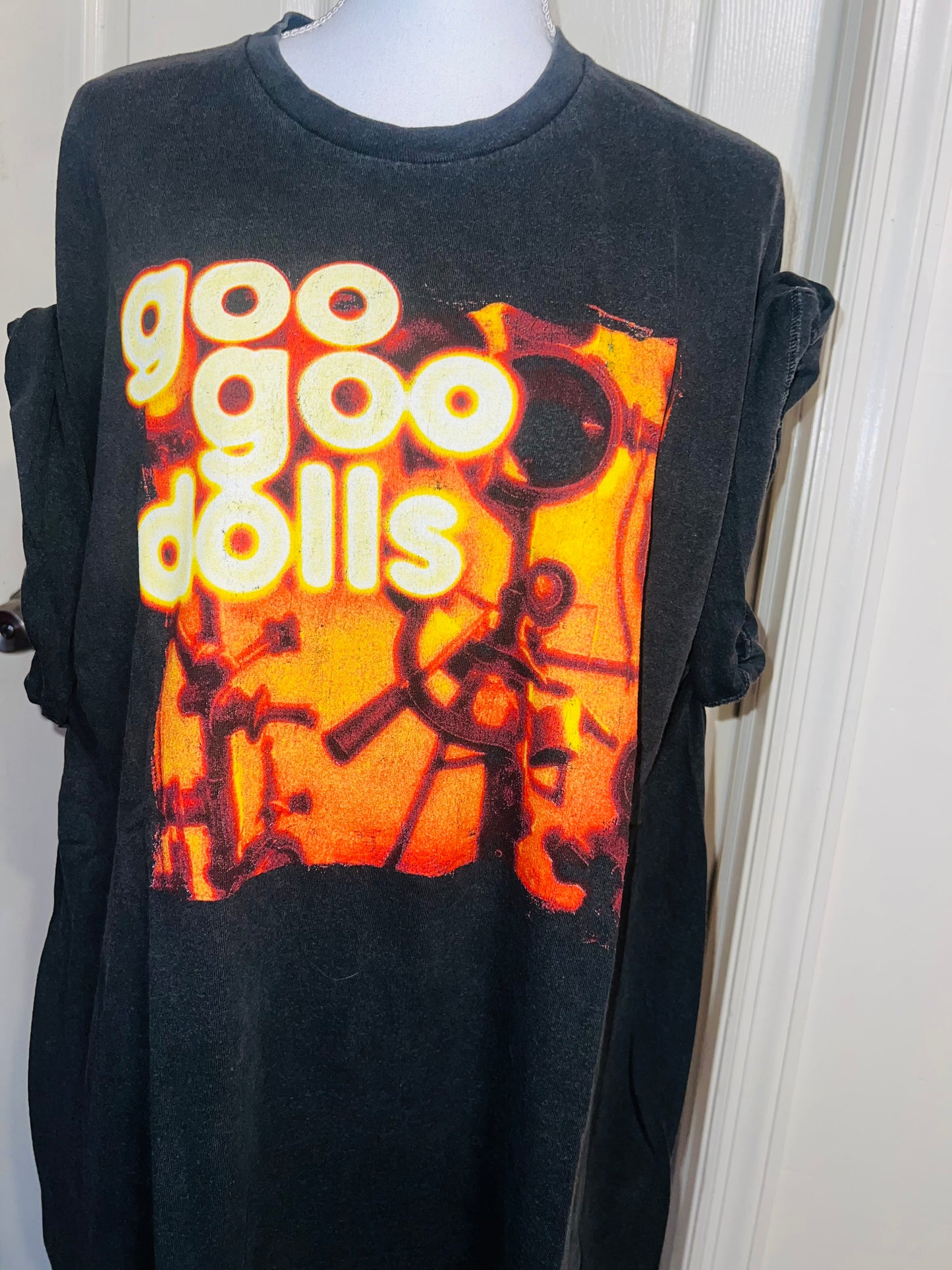 Goo Goo Dolls Oversized Distressed Tee