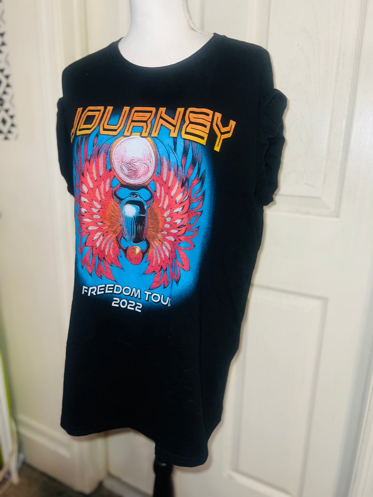 Journey (ft. Toto & Billy Idol) Oversized Distressed Tee