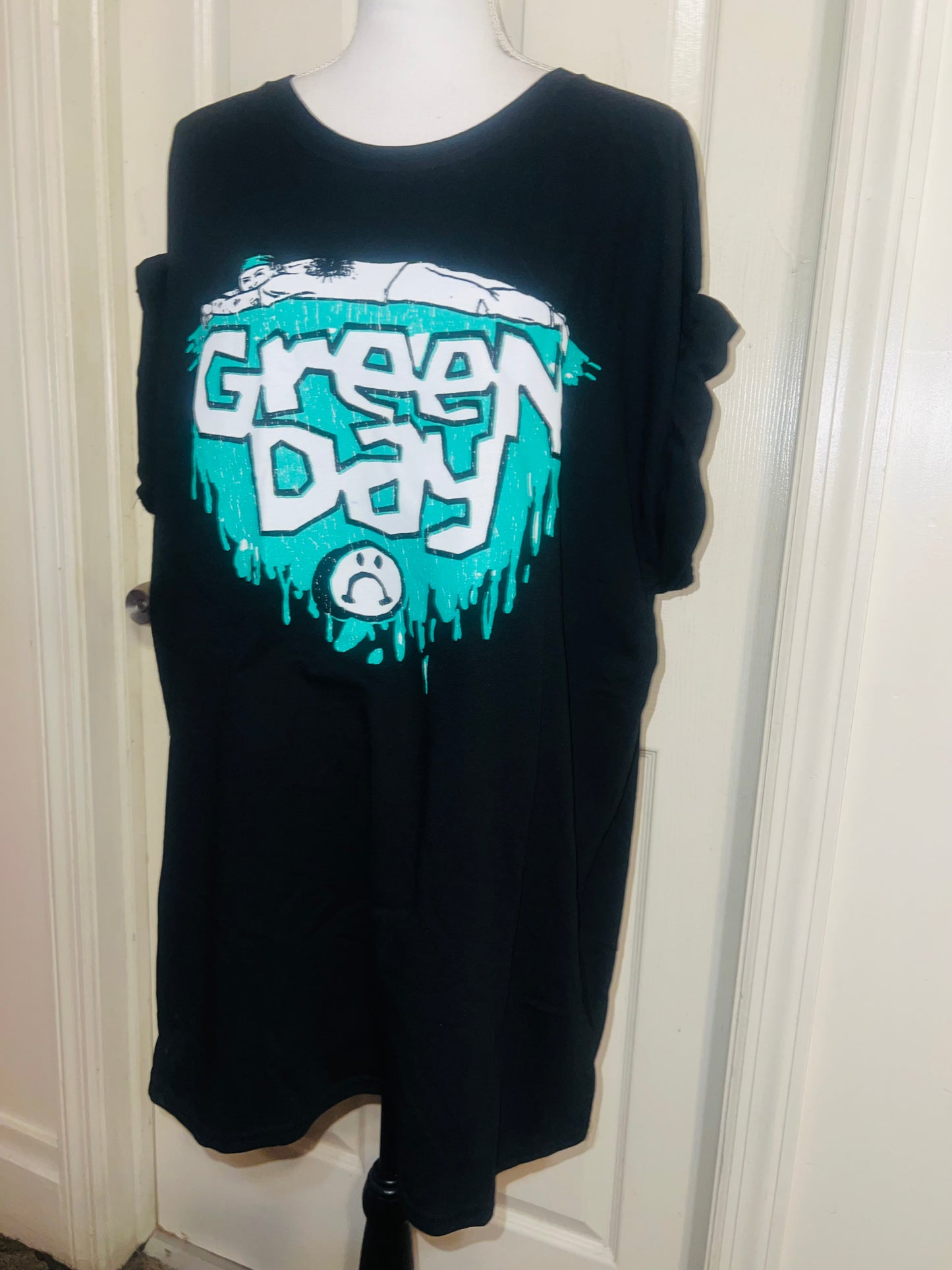 Green Day Oversized Distressed Tee