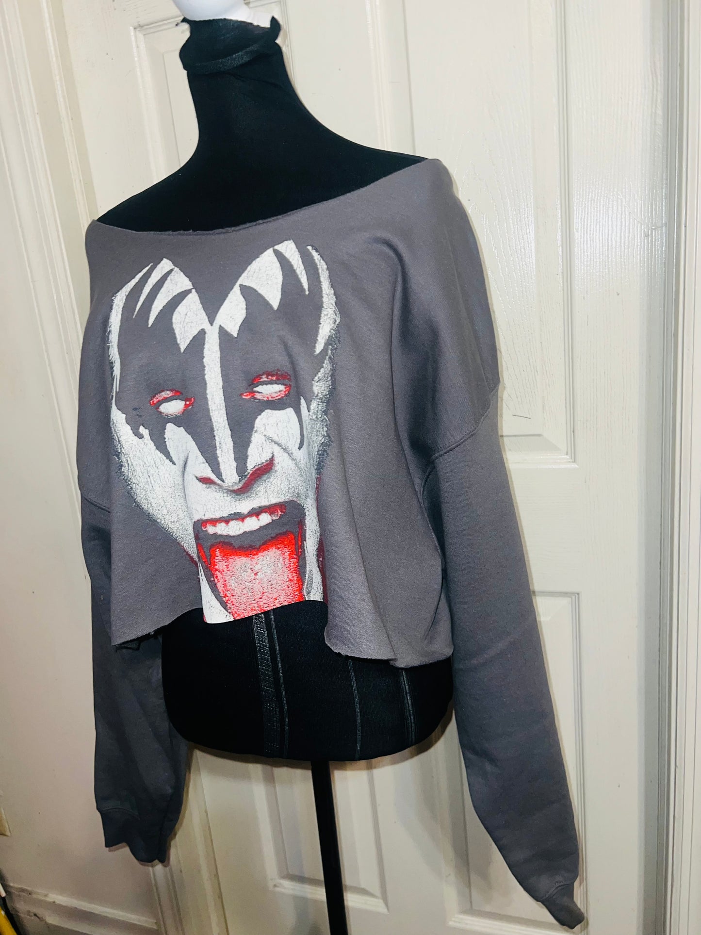 Gene Simmons/Kiss Oversized OFTS Cropped Sweatshirt