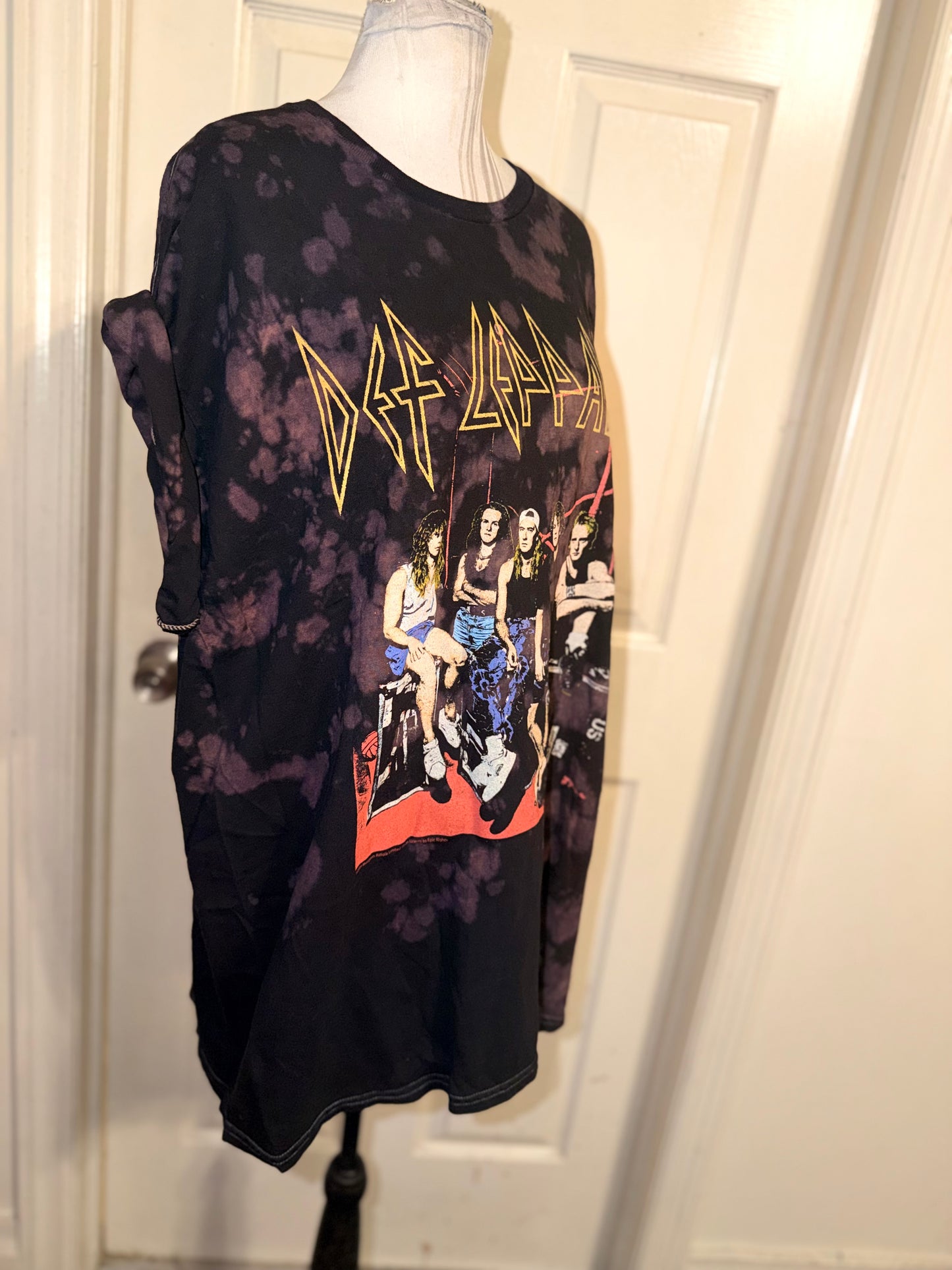 Def Leppard Oversized Tee