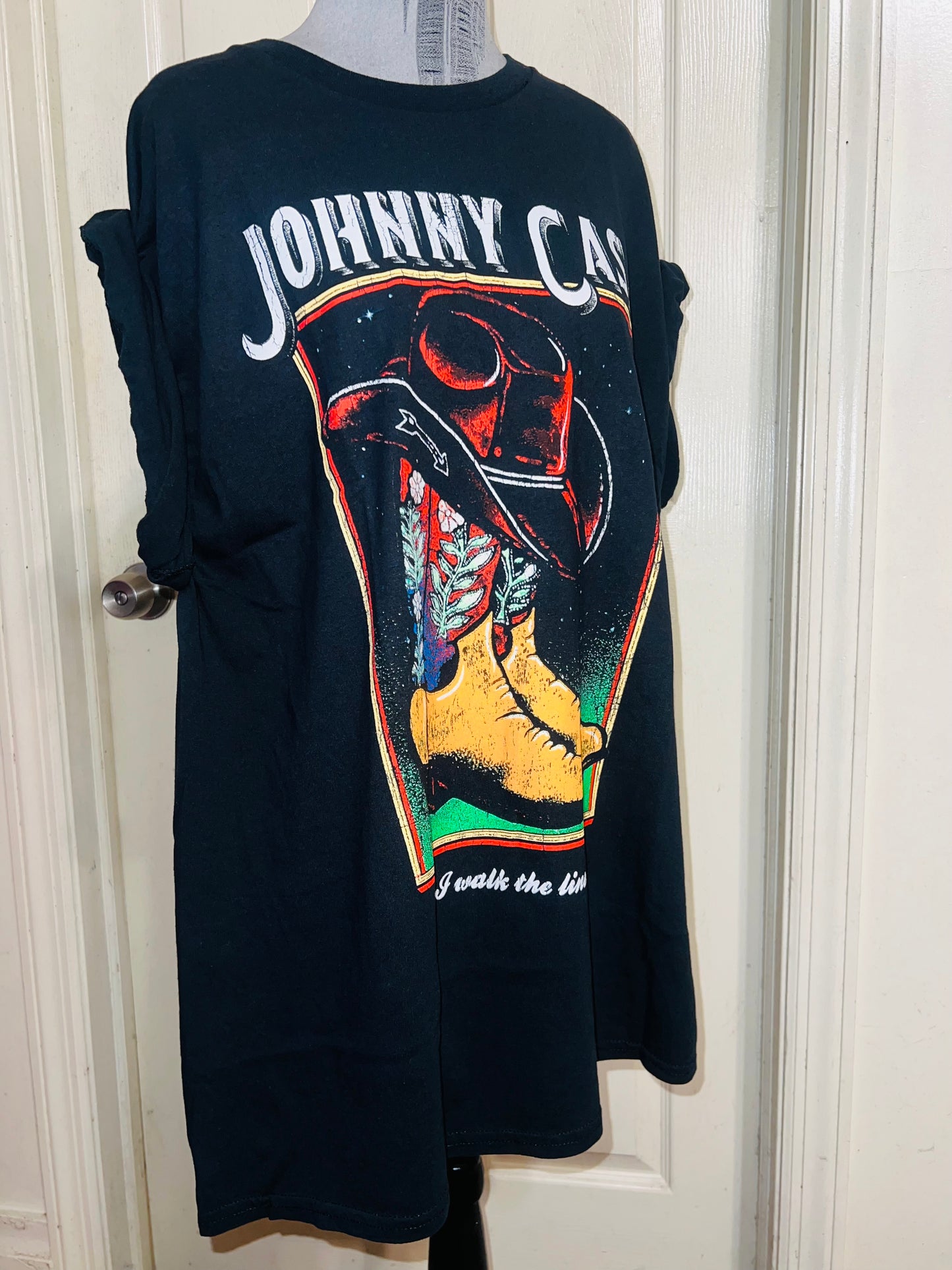 Johnny Cash Oversized Distressed Tee