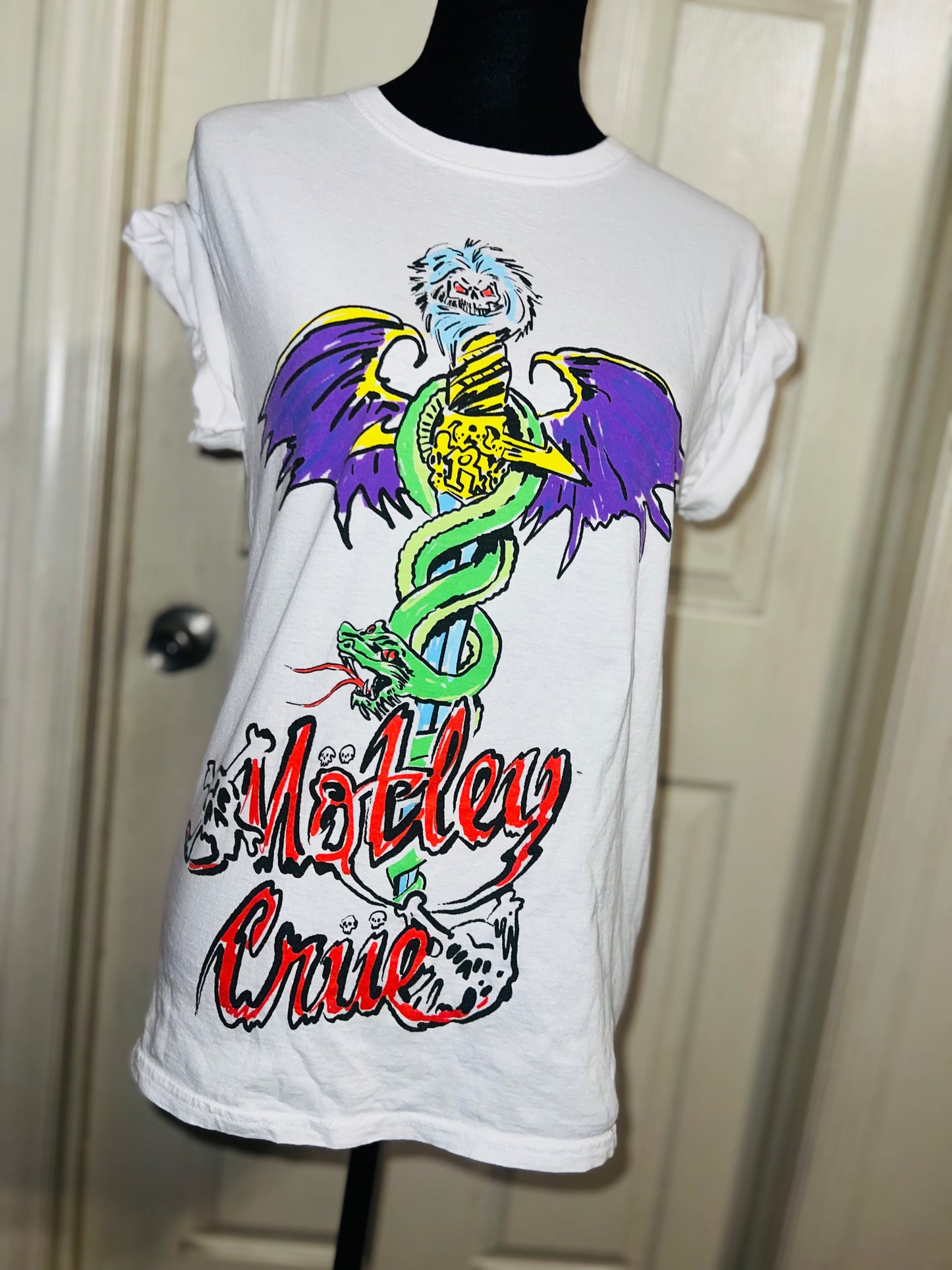 Motley Crue Oversized Distressed Tee