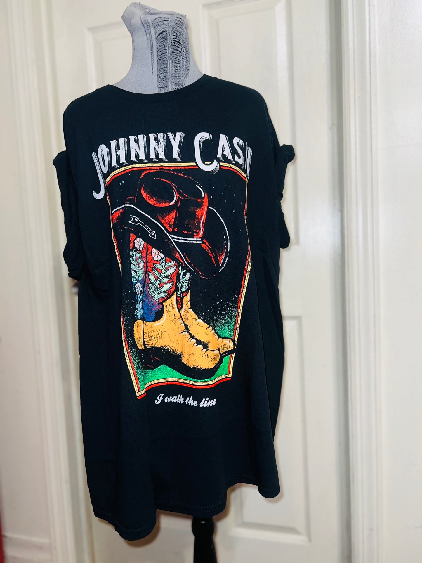 Johnny Cash Oversized Distressed Tee