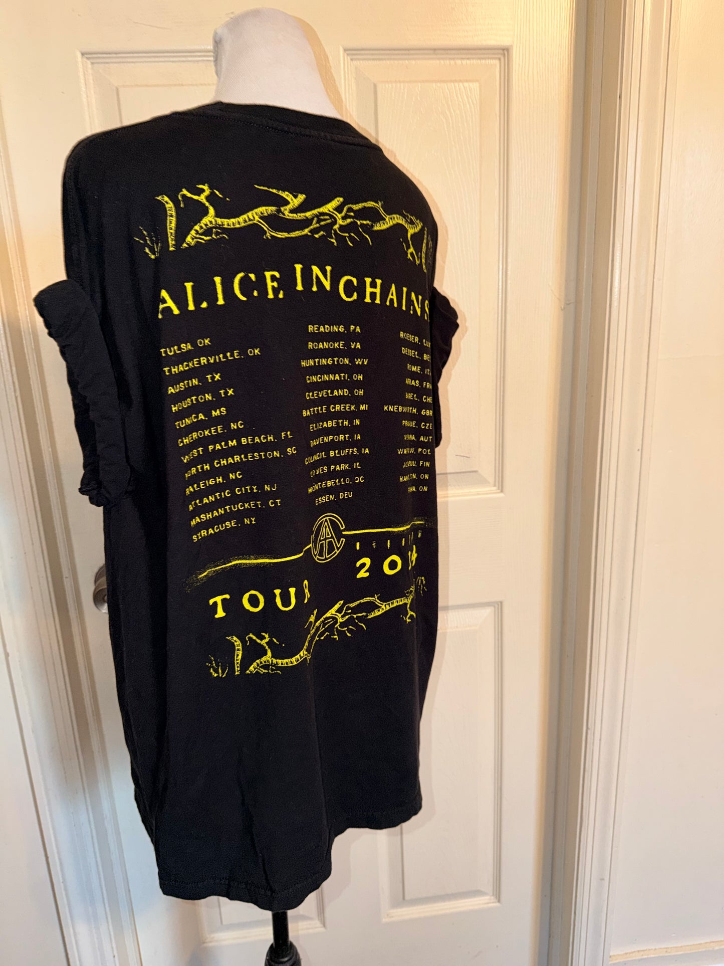 Alice In Chains Double Sided Oversized Distressed Tee