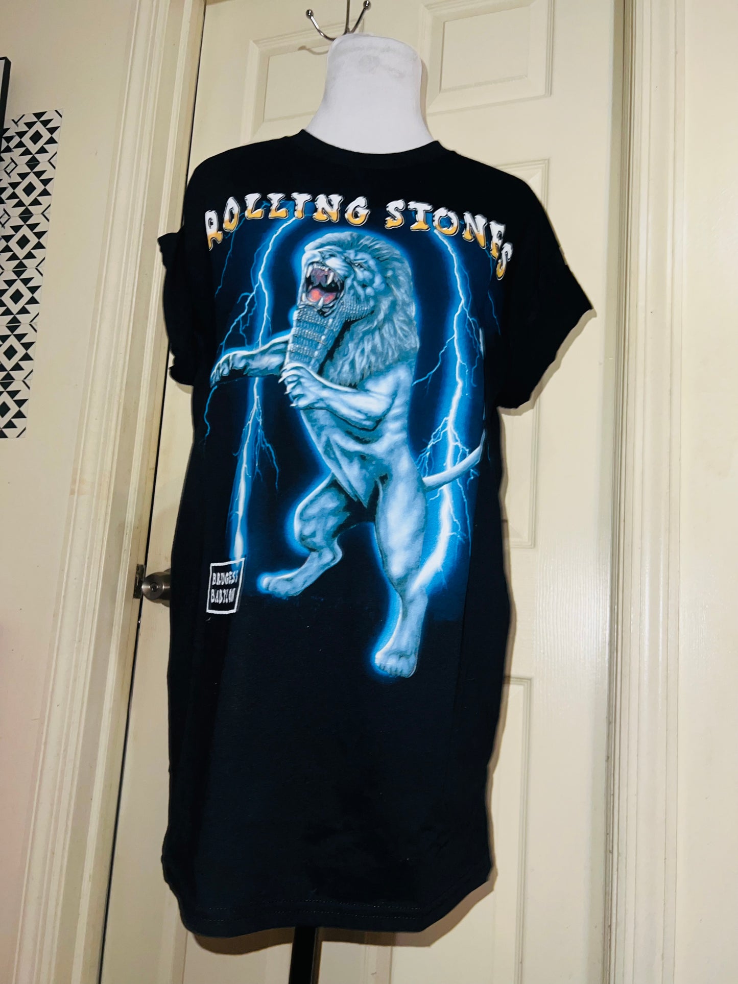 The Rolling Stones Bridges to Babylon Oversized Distressed Tee