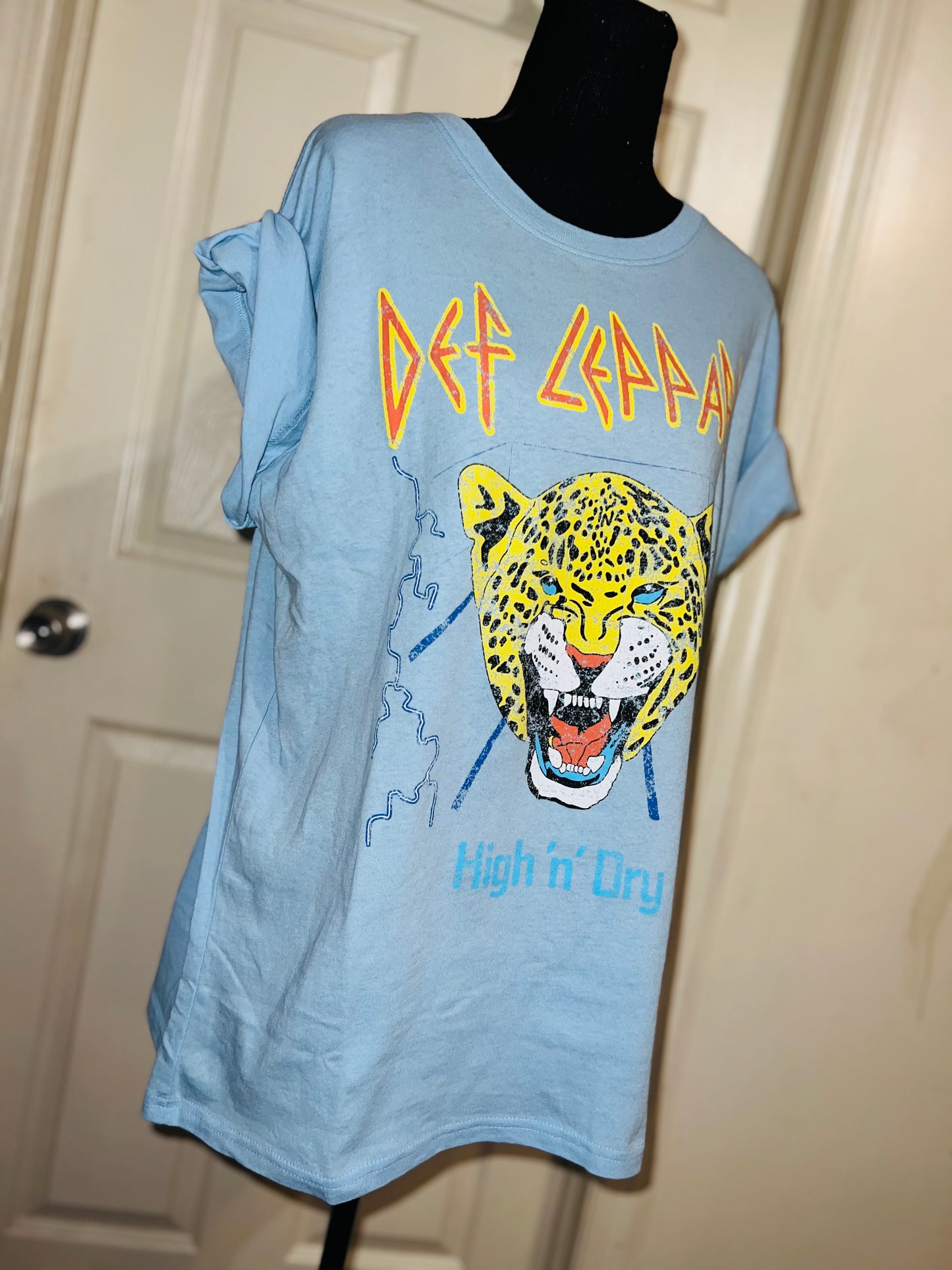 Def Leppard Oversized Distressed Tee