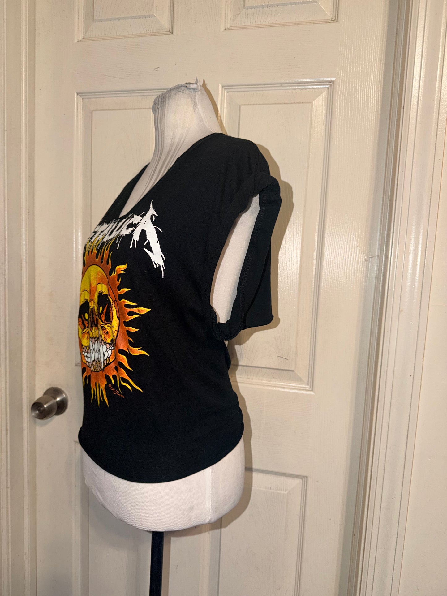 Metallica Open Tie Back Tee