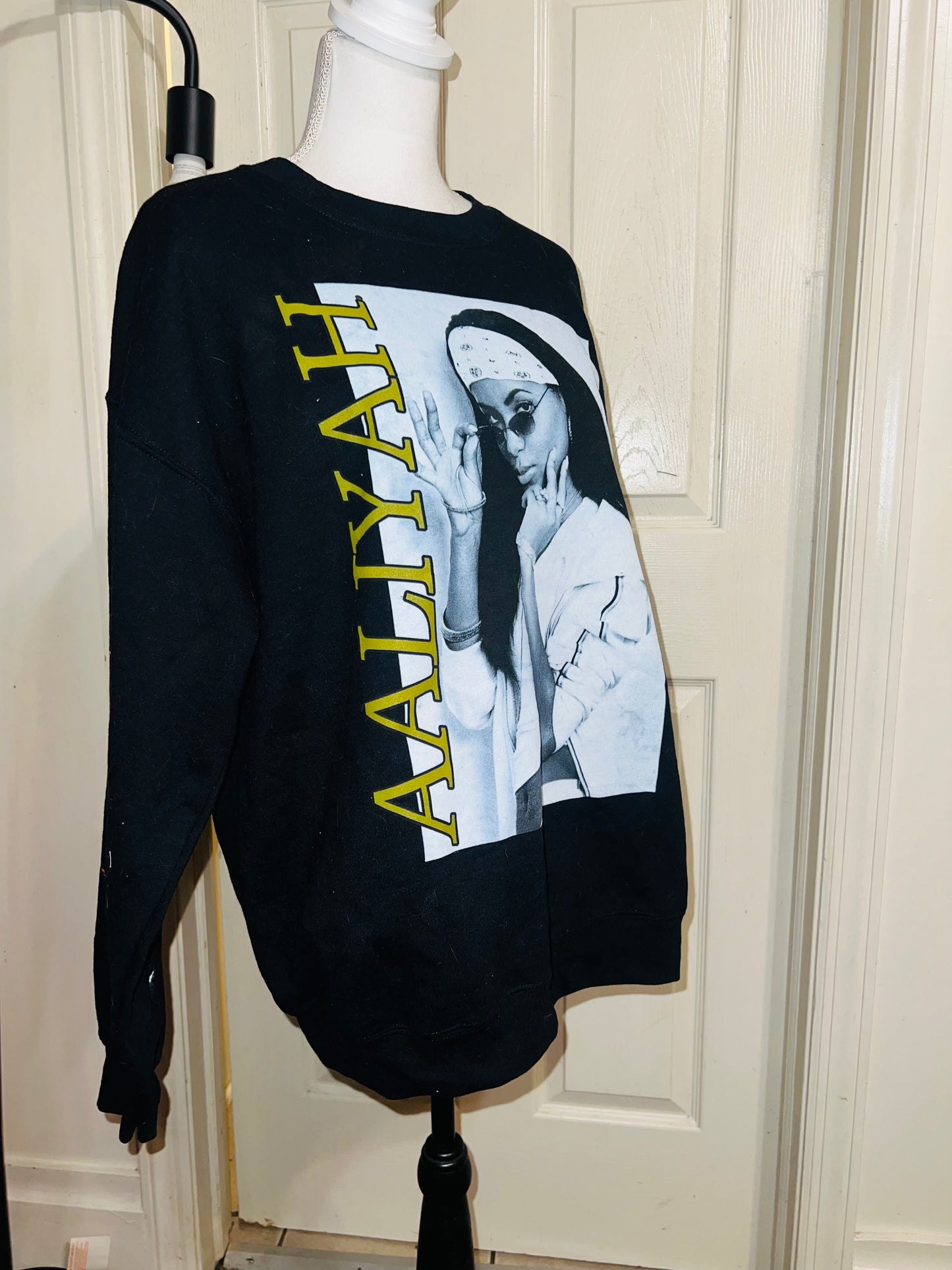 Aaliyah Oversized Distressed Sweatshirt