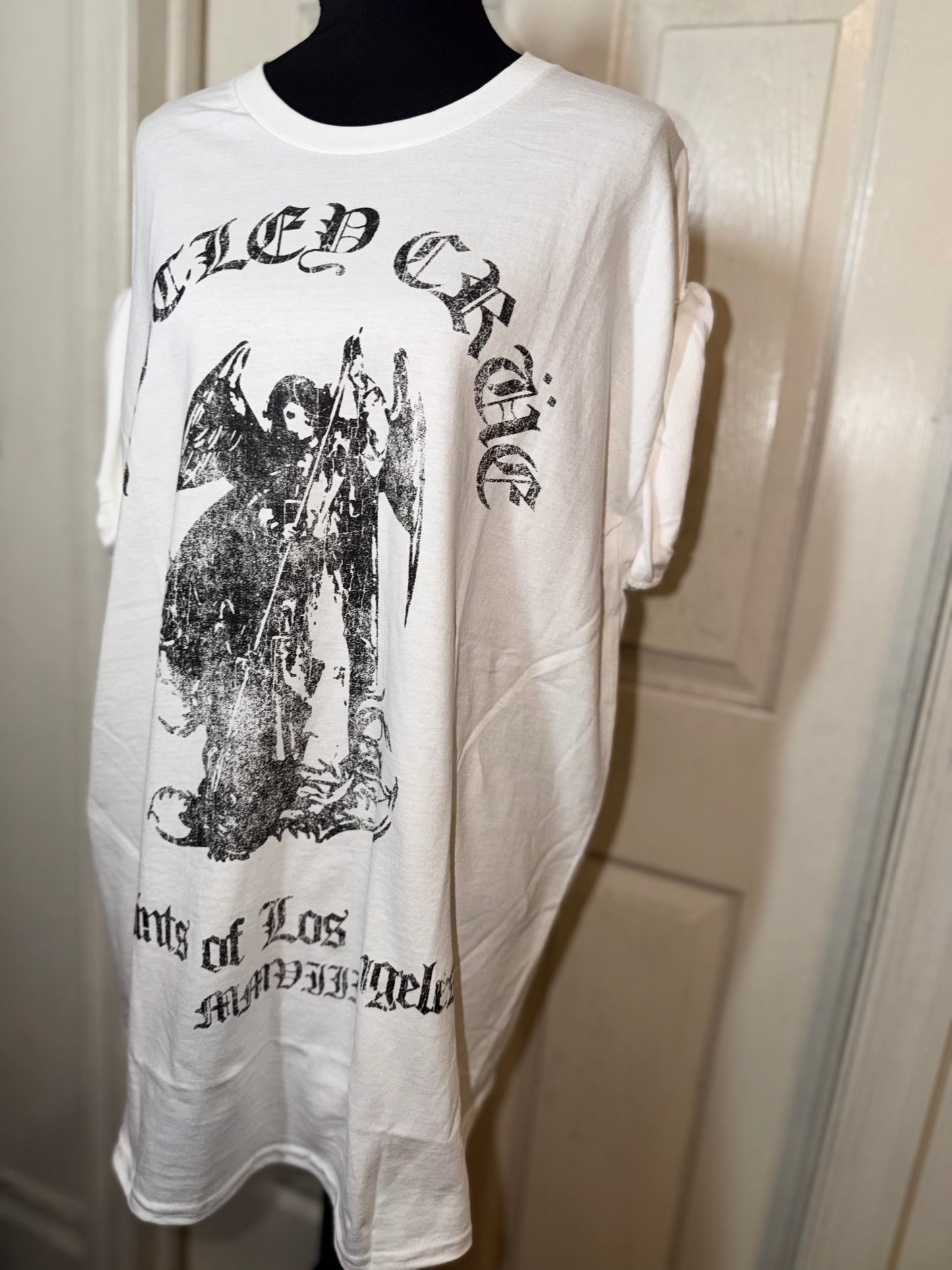 Motley Crue Oversized Distressed Tee