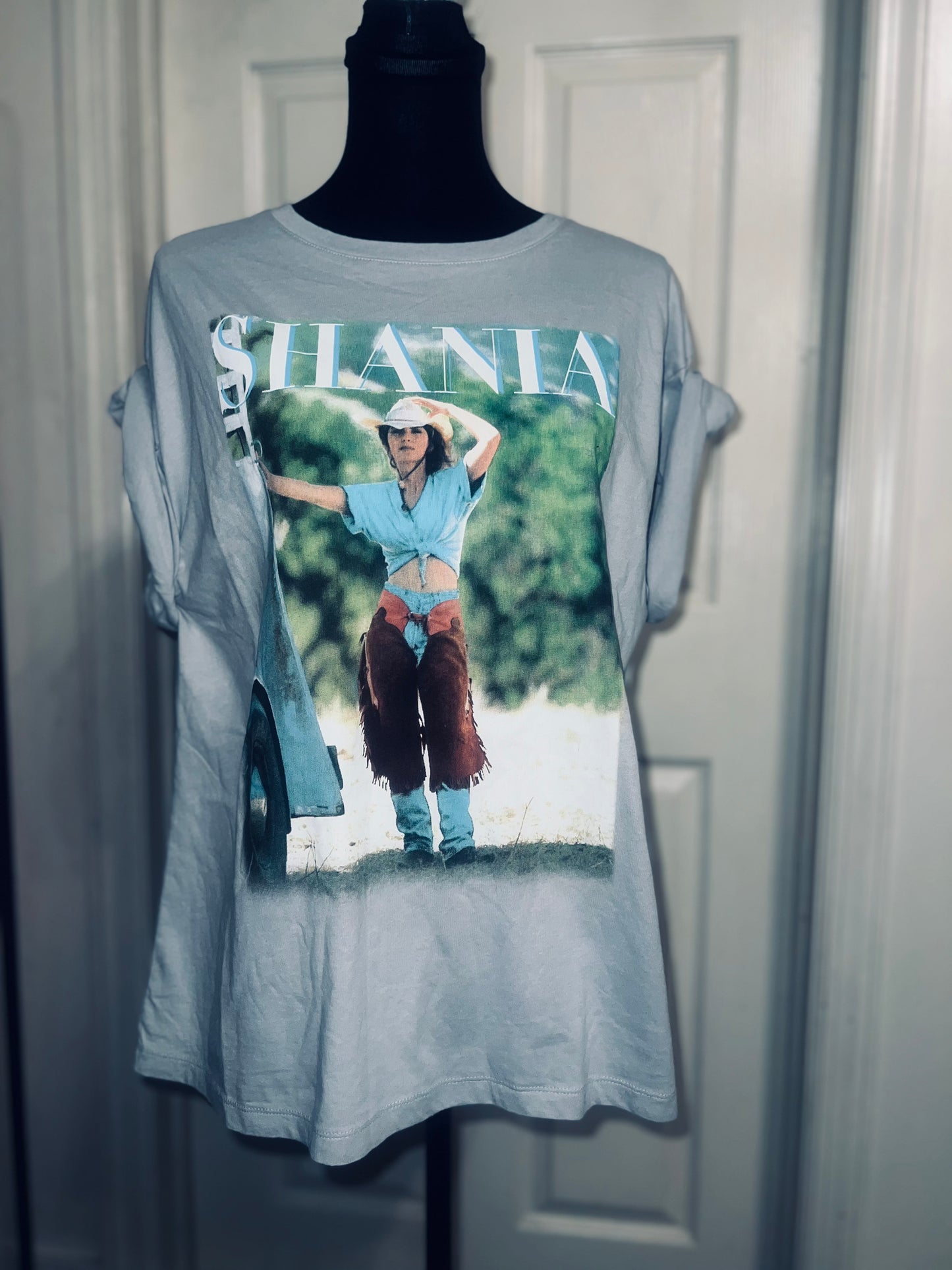 Shania Twain Oversized Distressed Tee