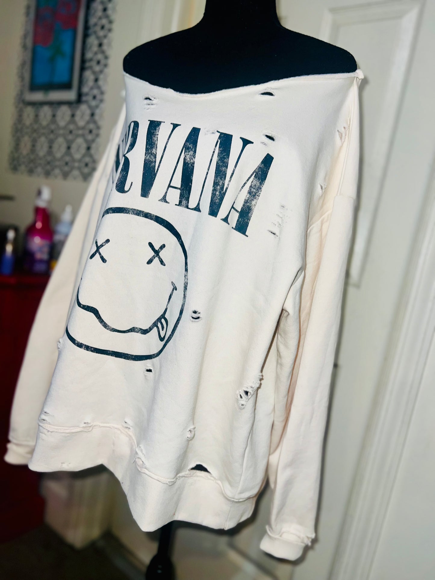 Nirvana Oversized Cream Sweatshirt