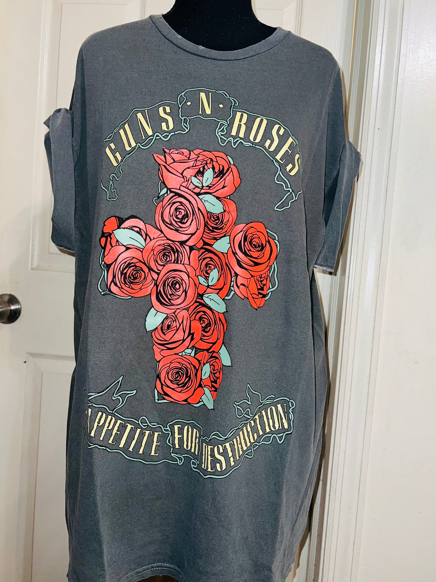 Guns n Roses Oversized Distressed Tee