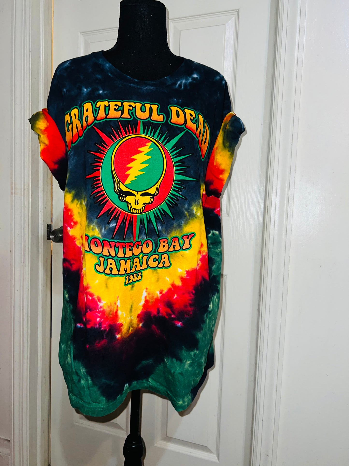 The Grateful Dead Jamaica Oversized Distressed Tee